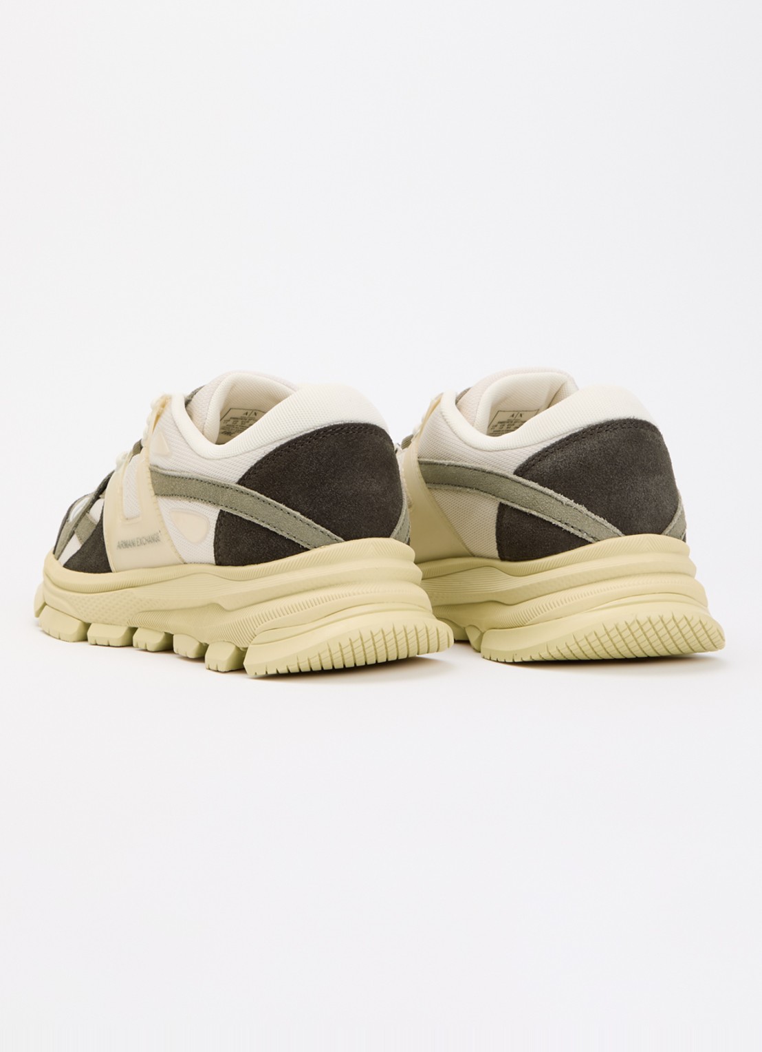 Armani Sneaker met suéde details  - achterkant 5 creme