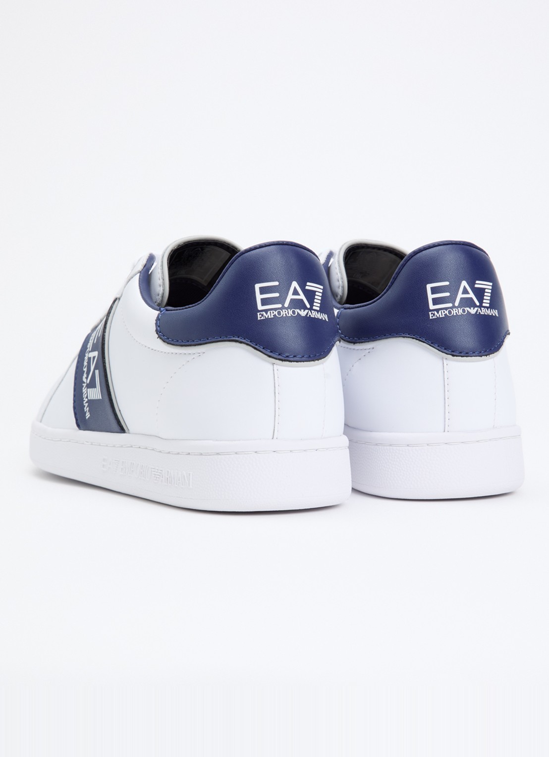 Armani Sneaker van leer met logo - achterkant blauw