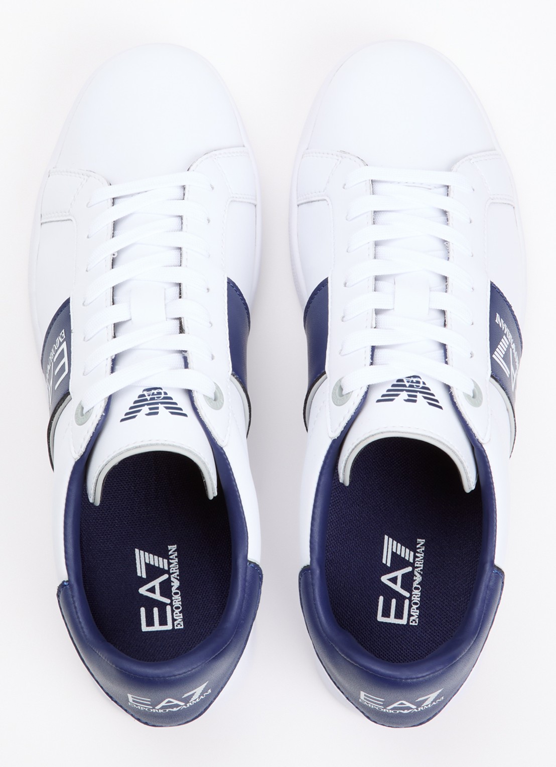 Armani Sneaker van leer met logo - detail 3 blauw