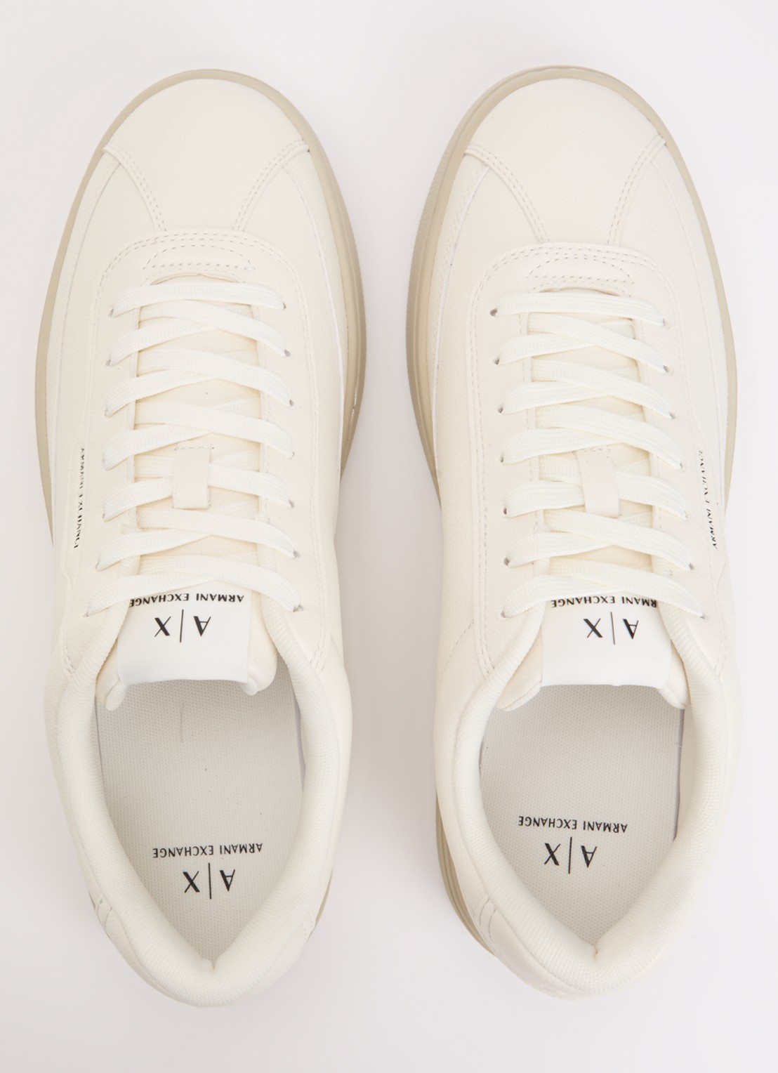 Armani Sneaker van leer met logo - detail 3 creme