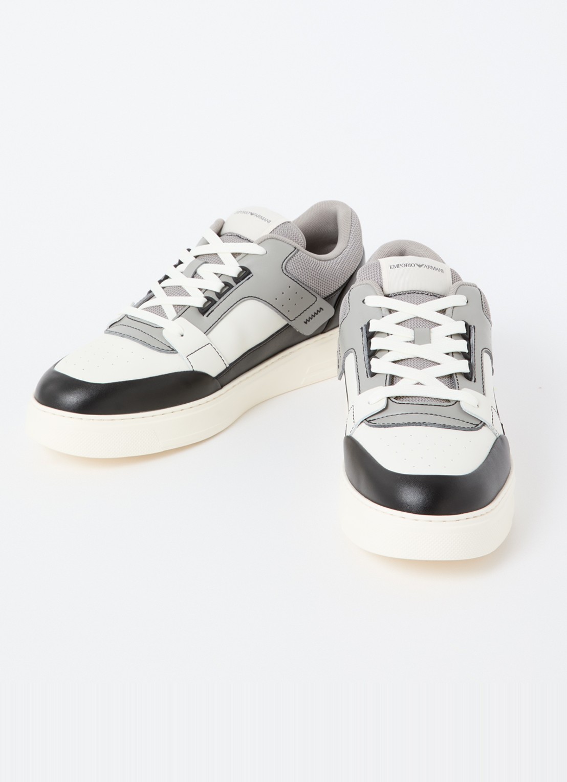 Armani Sneaker van leer - detail 3 grijs