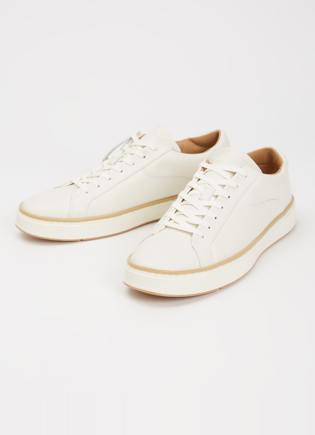 Armani Sneaker van leer - detail 3 gebroken wit