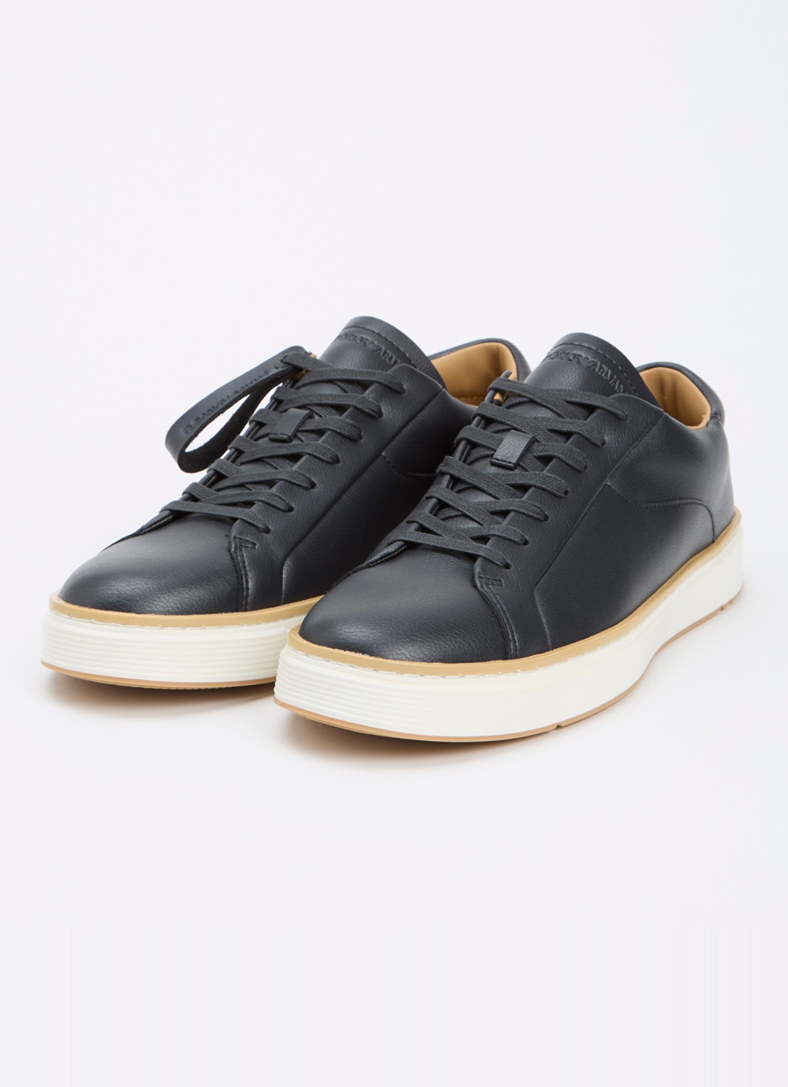 Armani Sneaker van leer - detail donkerblauw