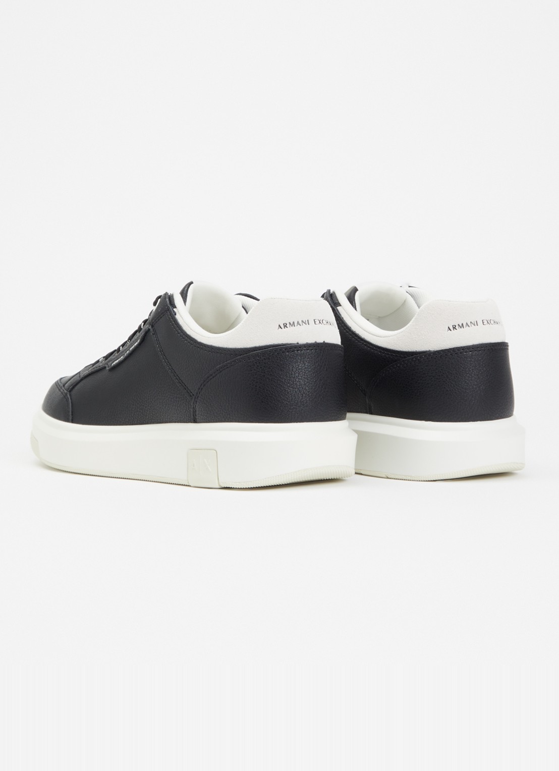 Armani Sneaker van leer - achterkant zwart