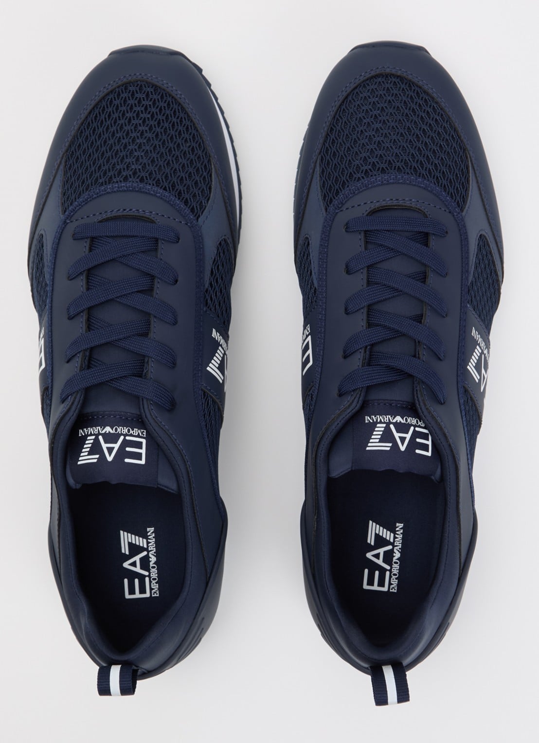 Armani Sneaker van mesh met logo - detail 3 donkerblauw