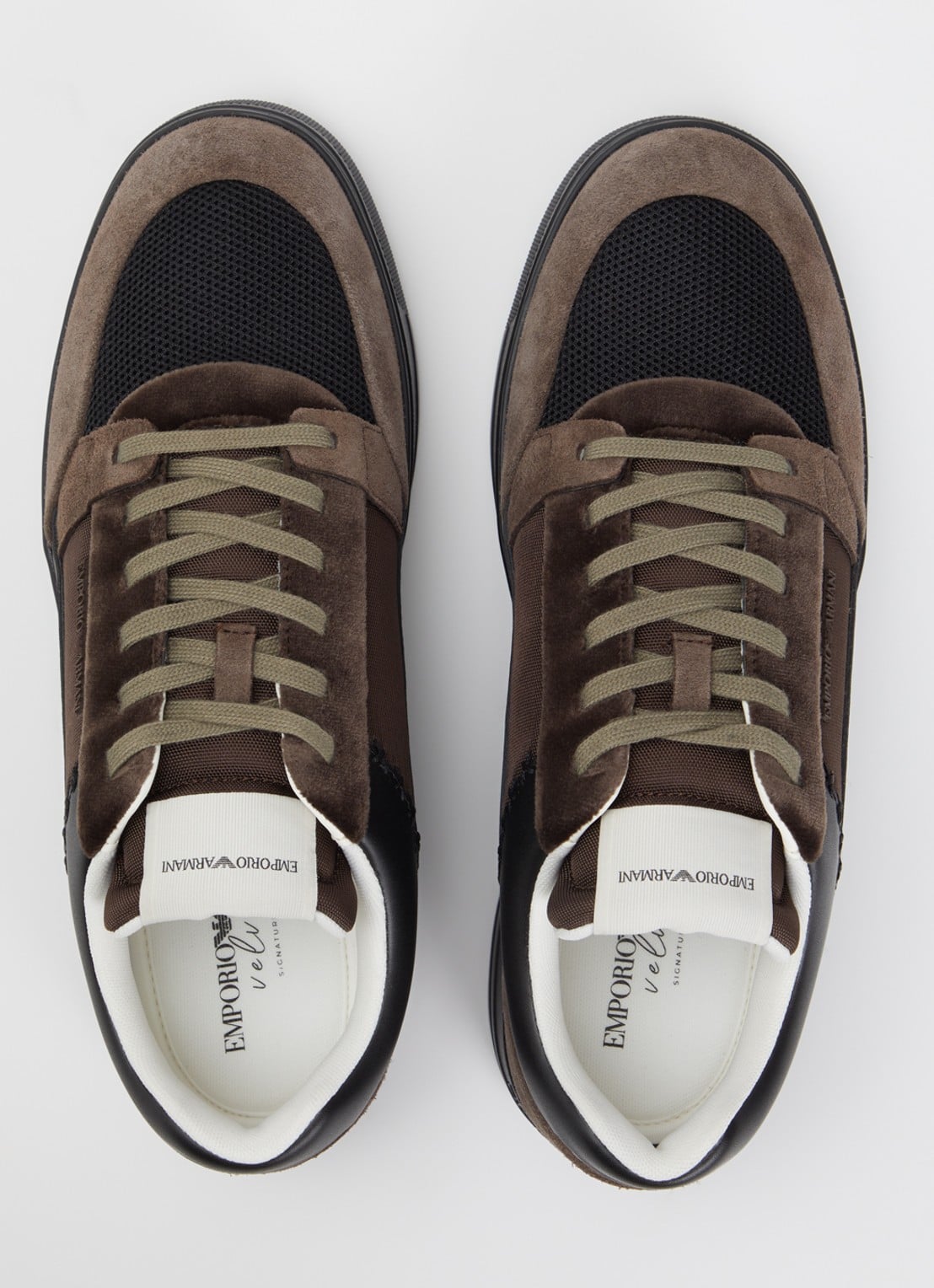 Armani Sneaker van mesh met suède details - detail 2 lichtbruin