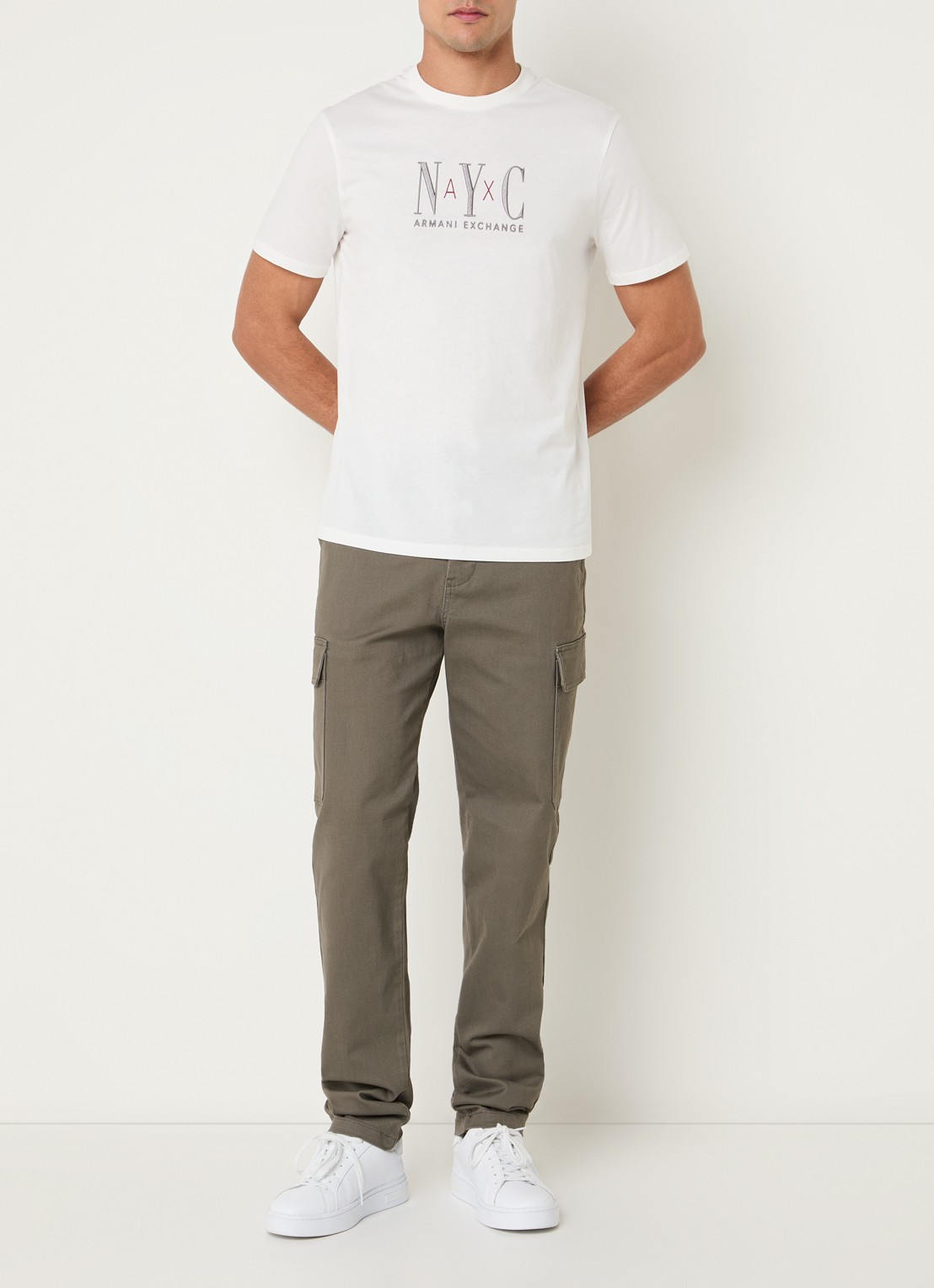 Armani Straight fit chino met klepzakken - voorkant 5 donkerkhaki