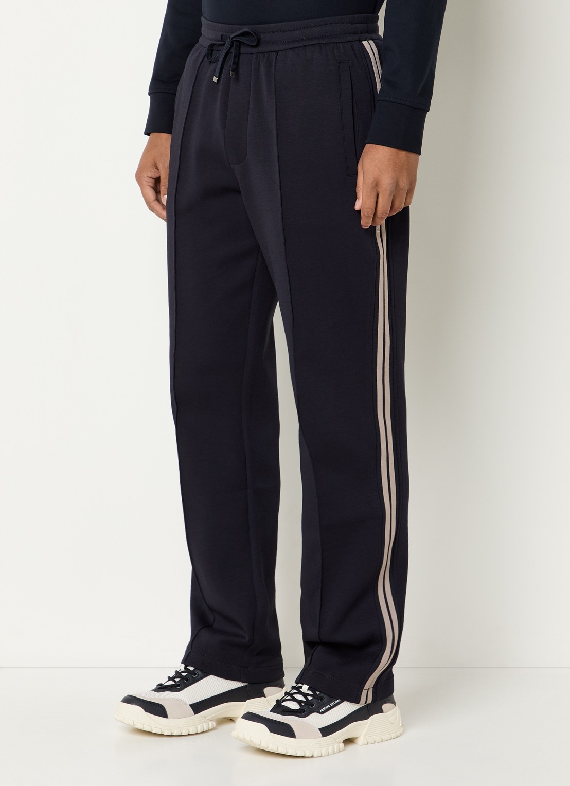 Armani Straight fit joggingbroek met steekzakken - detail 2 donkerblauw