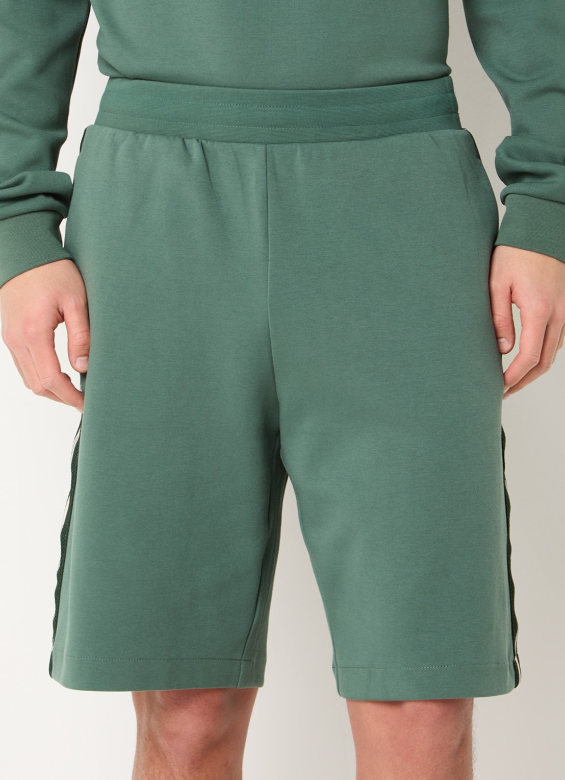 Armani Straight fit korte broek met logo - detail grijsmele