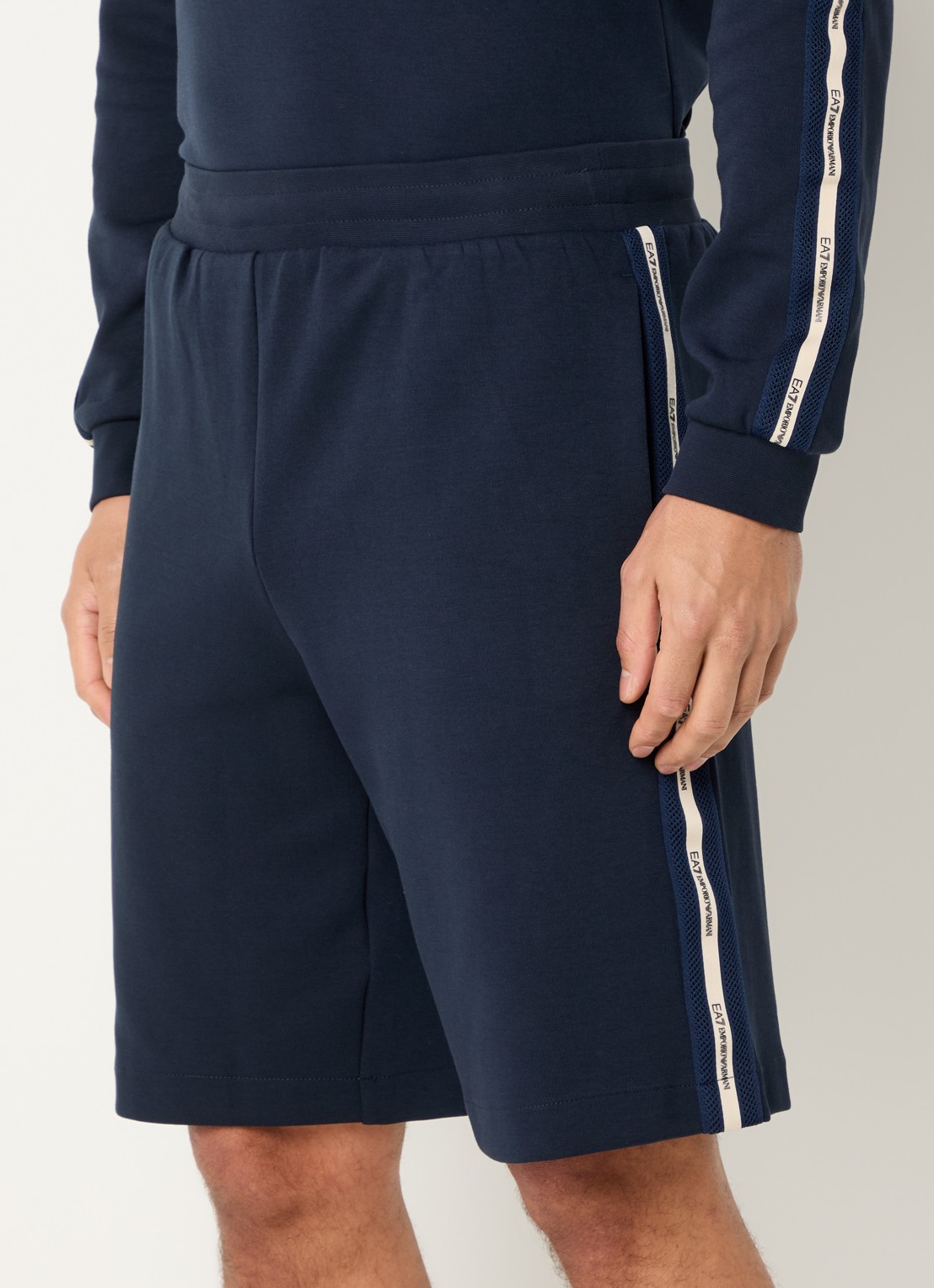Armani Straight fit korte broek met logo - detail 3 armani blue / blauw