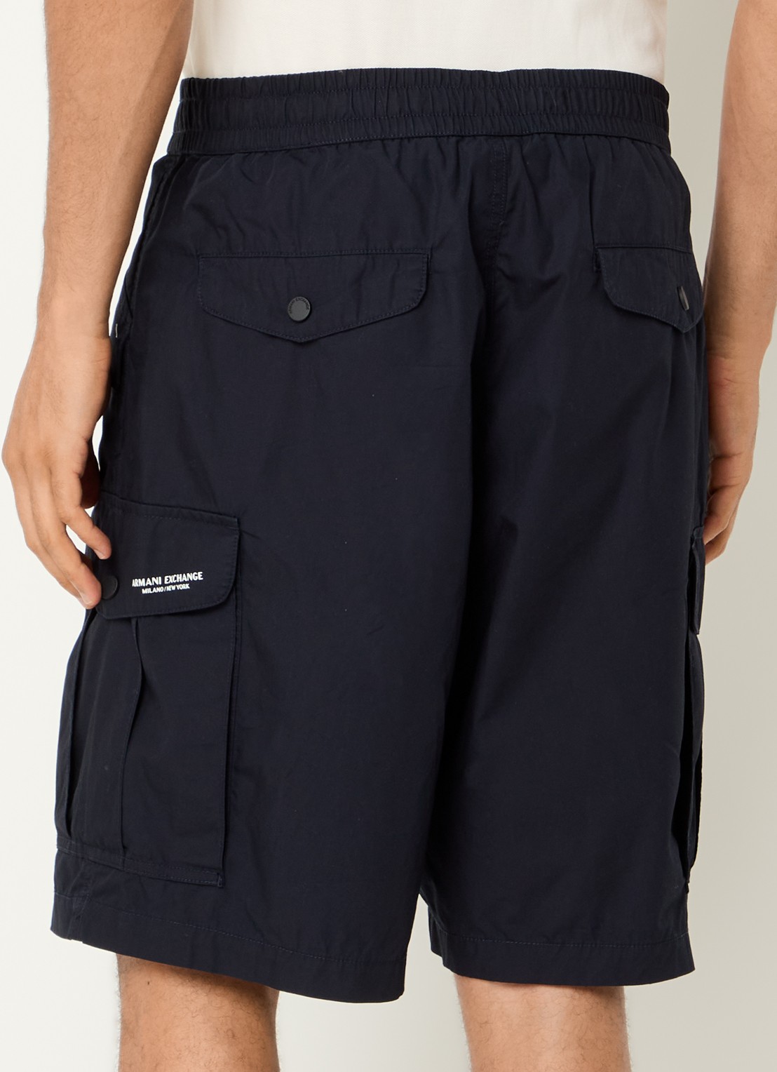 Armani Straight fit korte broek met steekzakken - achterkant donkerblauw