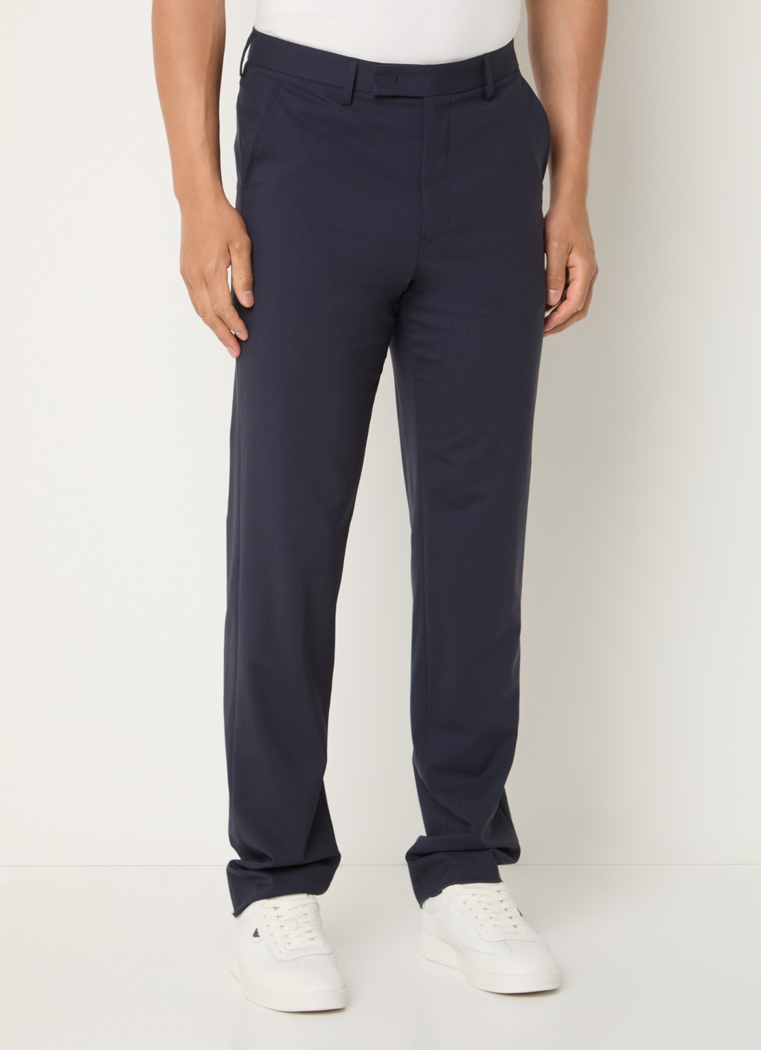 Armani Straight fit pantalon van scheerwol met steekzakken - detail 4 donkerblauw