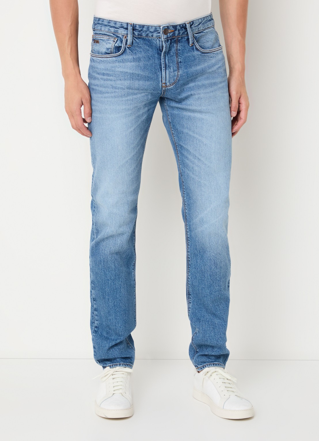 Armani Straight leg jeans met steekzakken - detail 3 lichtblauw