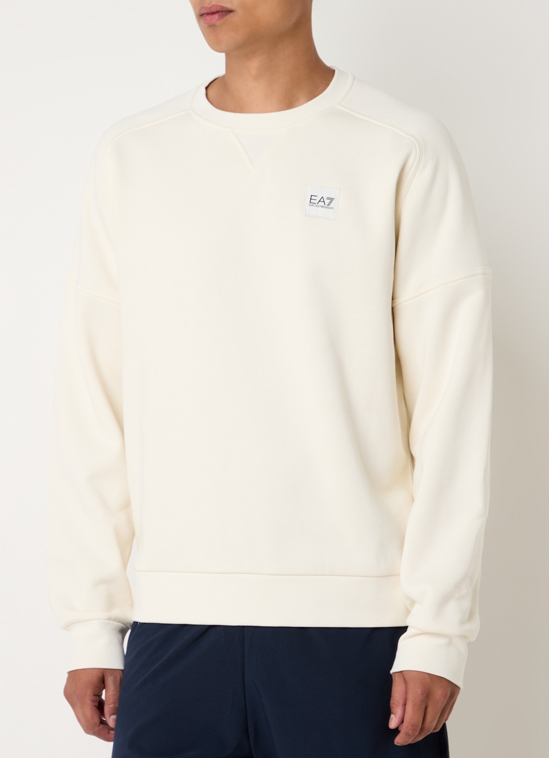 Armani Sweater met logo- en backprint - detail 4 creme