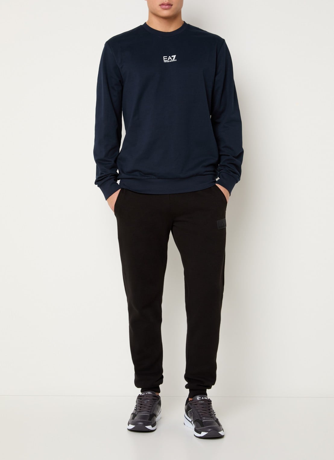 Armani Sweater met logo - voorkant 2 donkerblauw