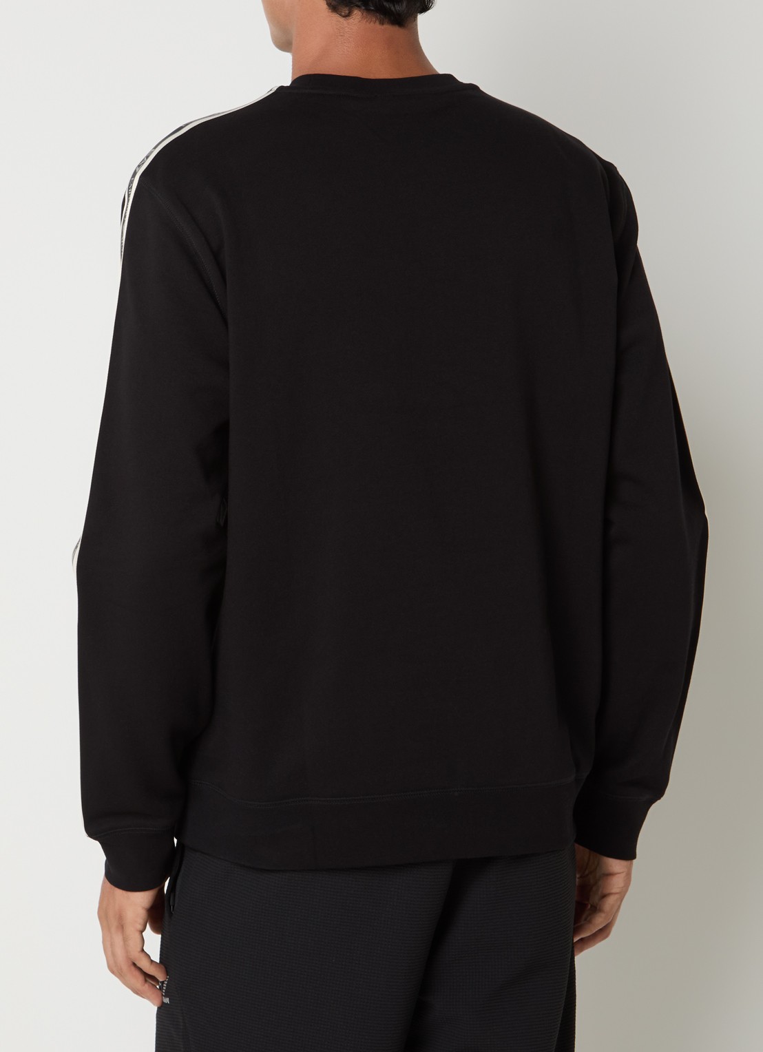 Armani Sweater met logo - achterkant zwart