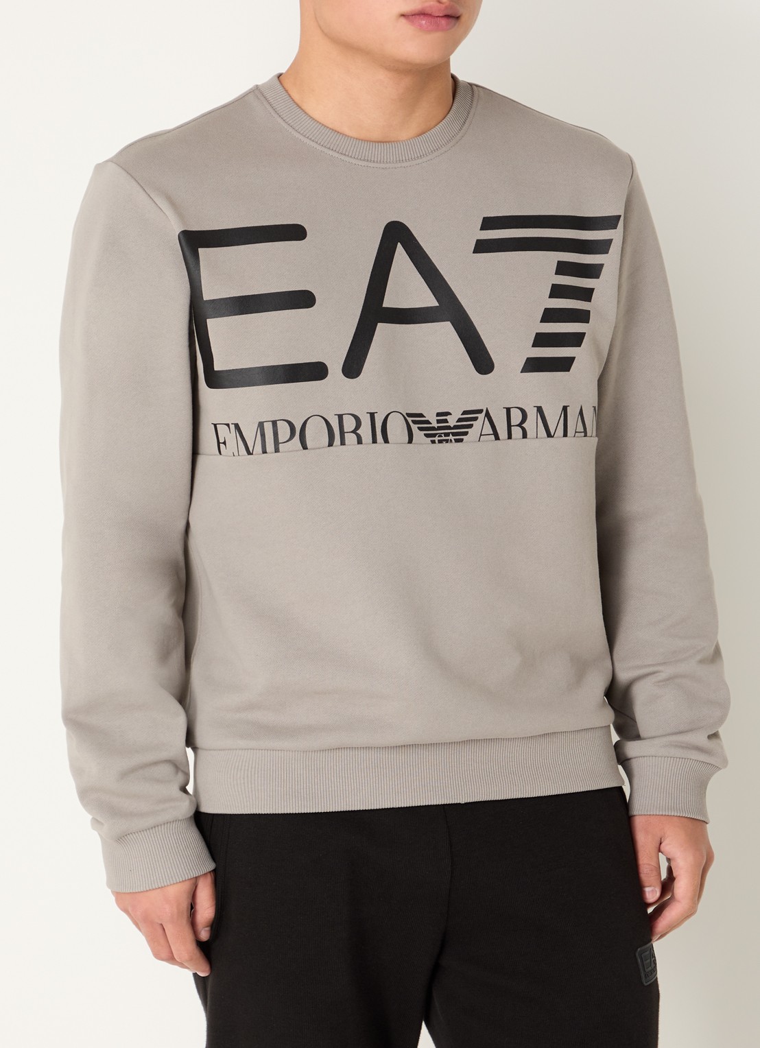 Armani Sweater met logoprint - detail donkerbeige