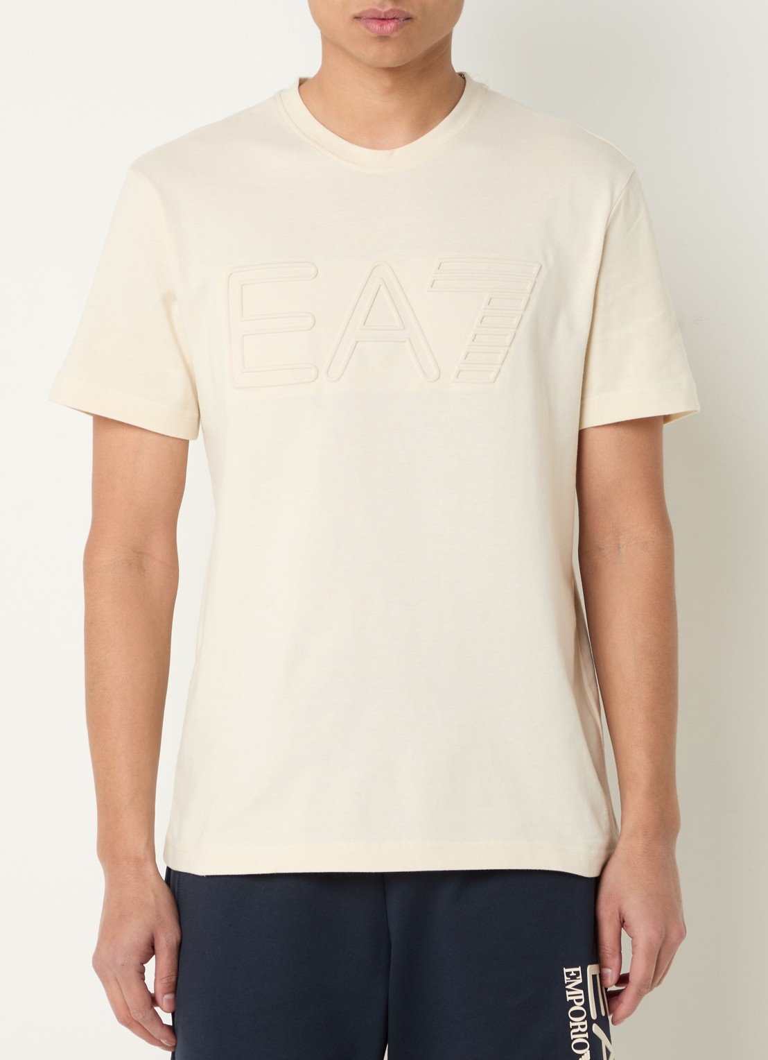 Armani T-shirt met 3D logoprint - detail 3 creme
