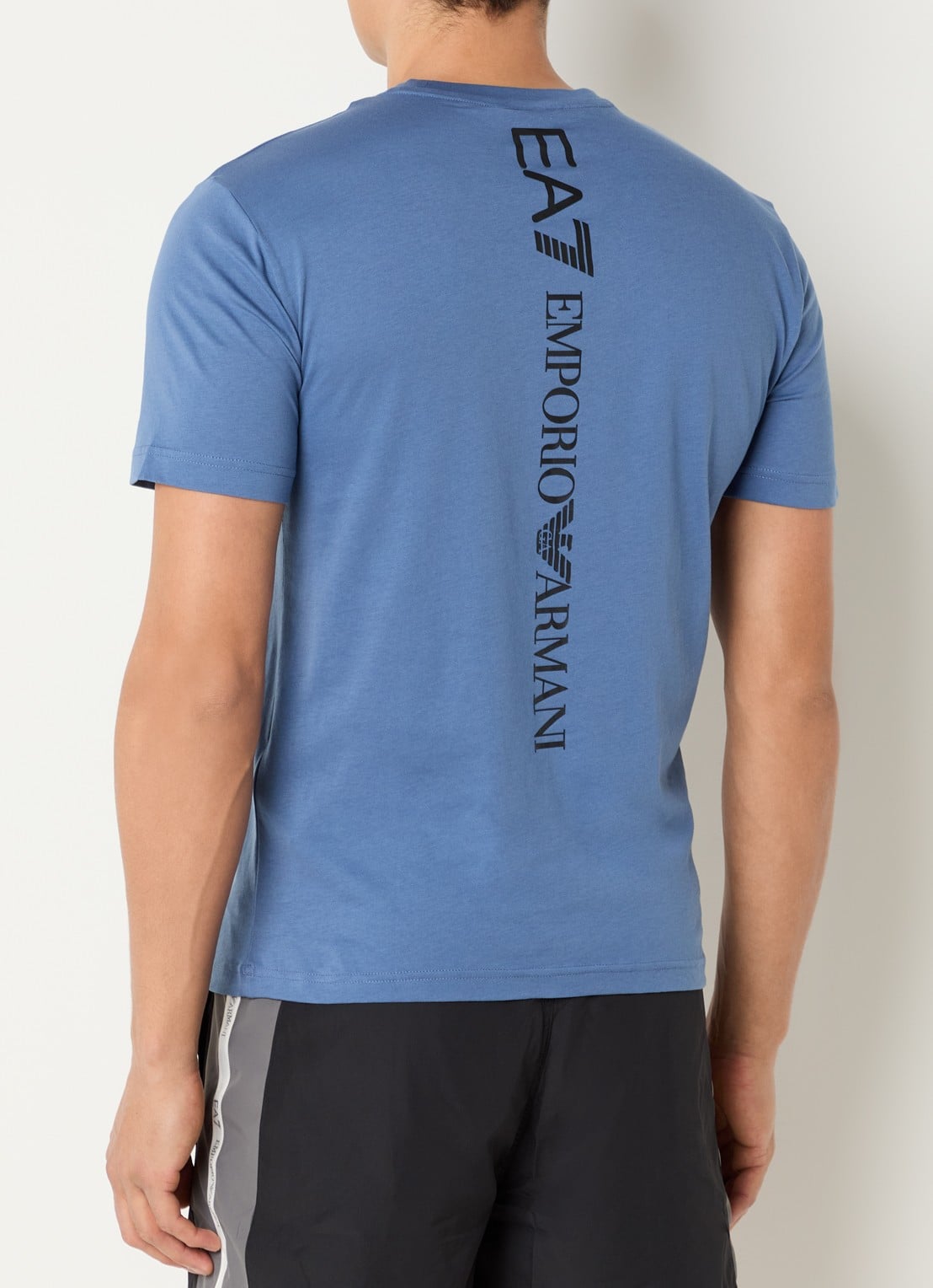 Armani T-shirt met logo- en backprint - detail 4 staalblauw