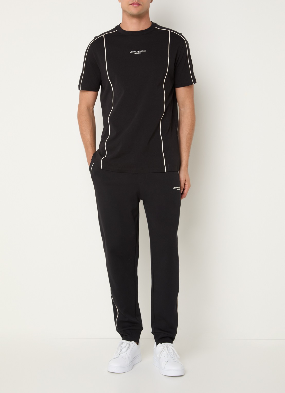 Armani T-shirt met logo - voorkant 3 zwart