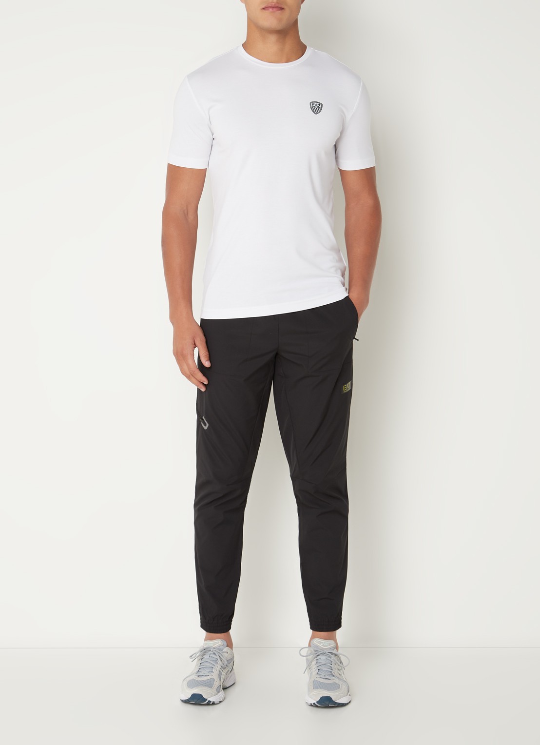 Armani T-shirt met logo  - voorkant 2 wit