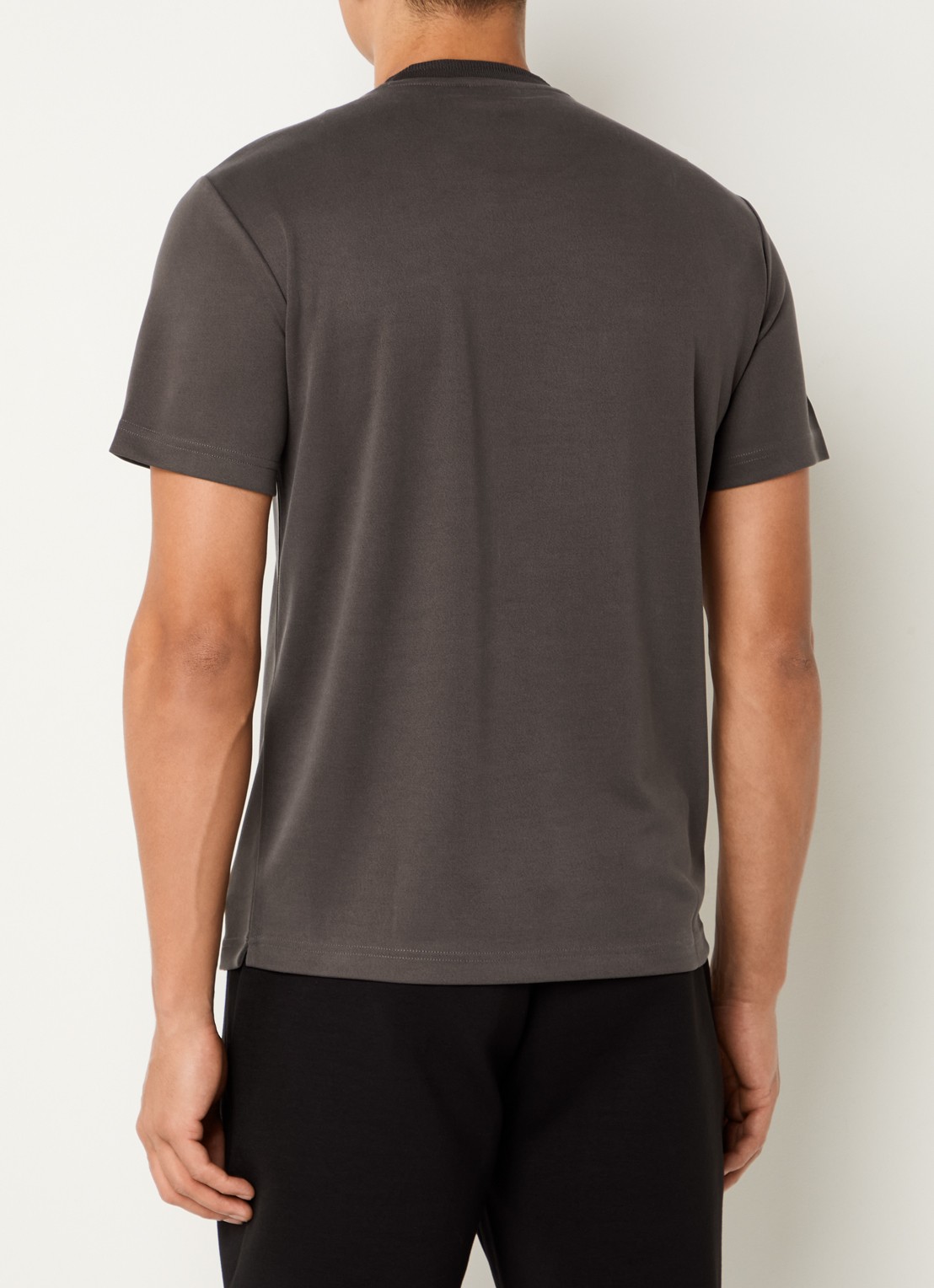 Armani T-shirt  met logo - achterkant 4 donkerbruin