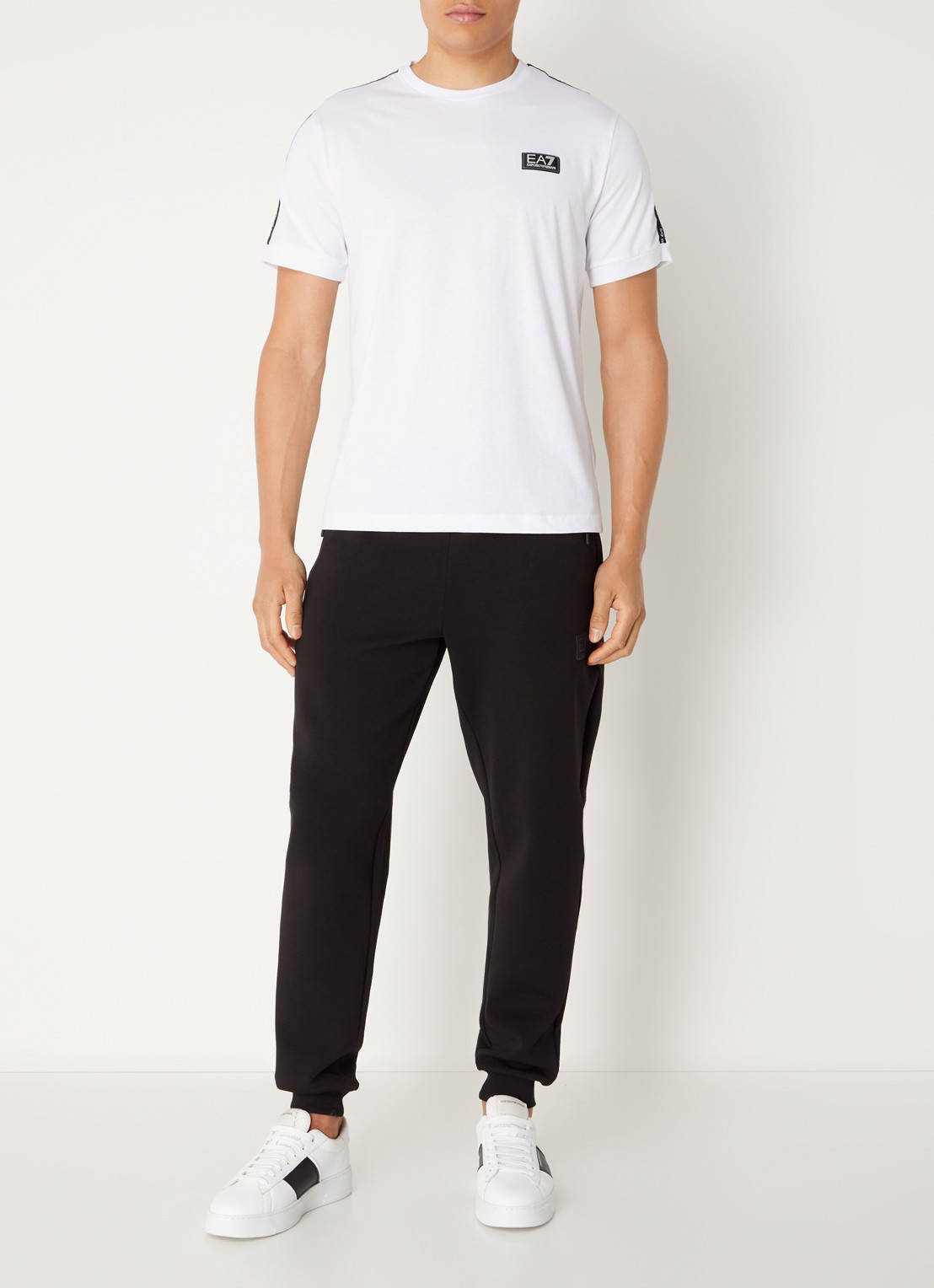 Armani T-shirt met logo - voorkant 4 wit