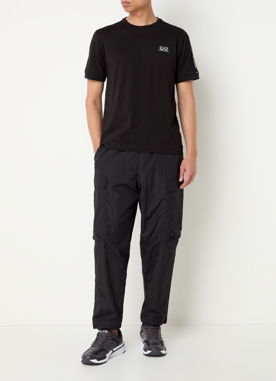 Armani T-shirt met logo - voorkant 4 zwart