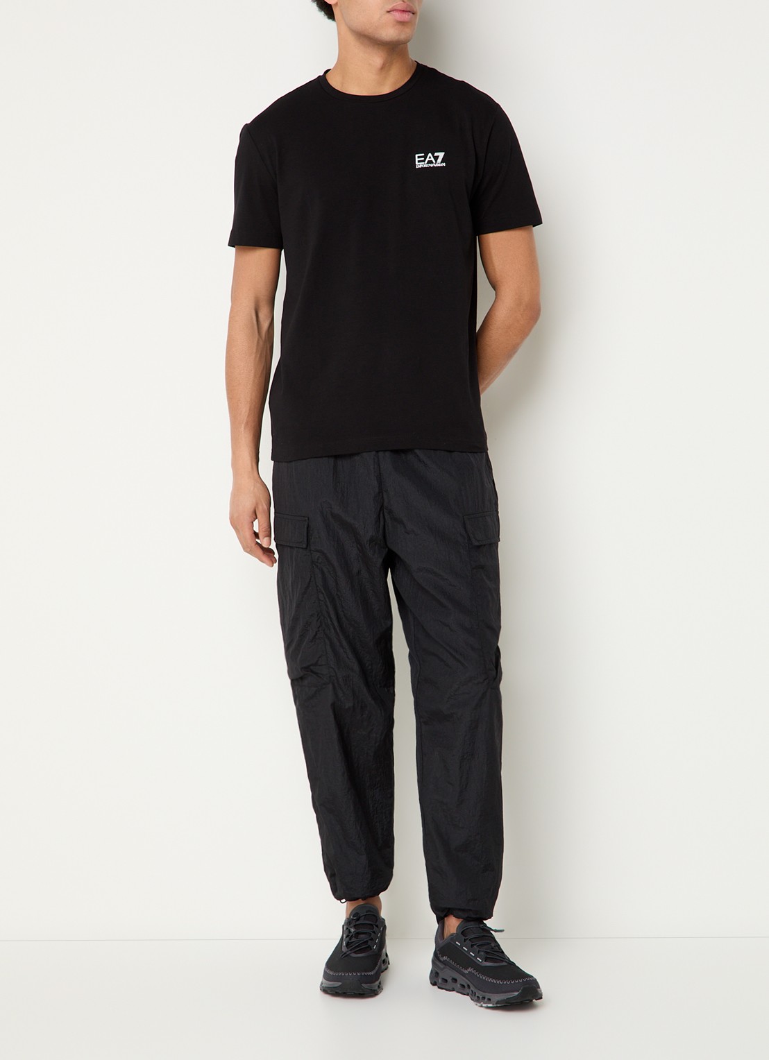 Armani T-shirt met logo - voorkant 4 zwart