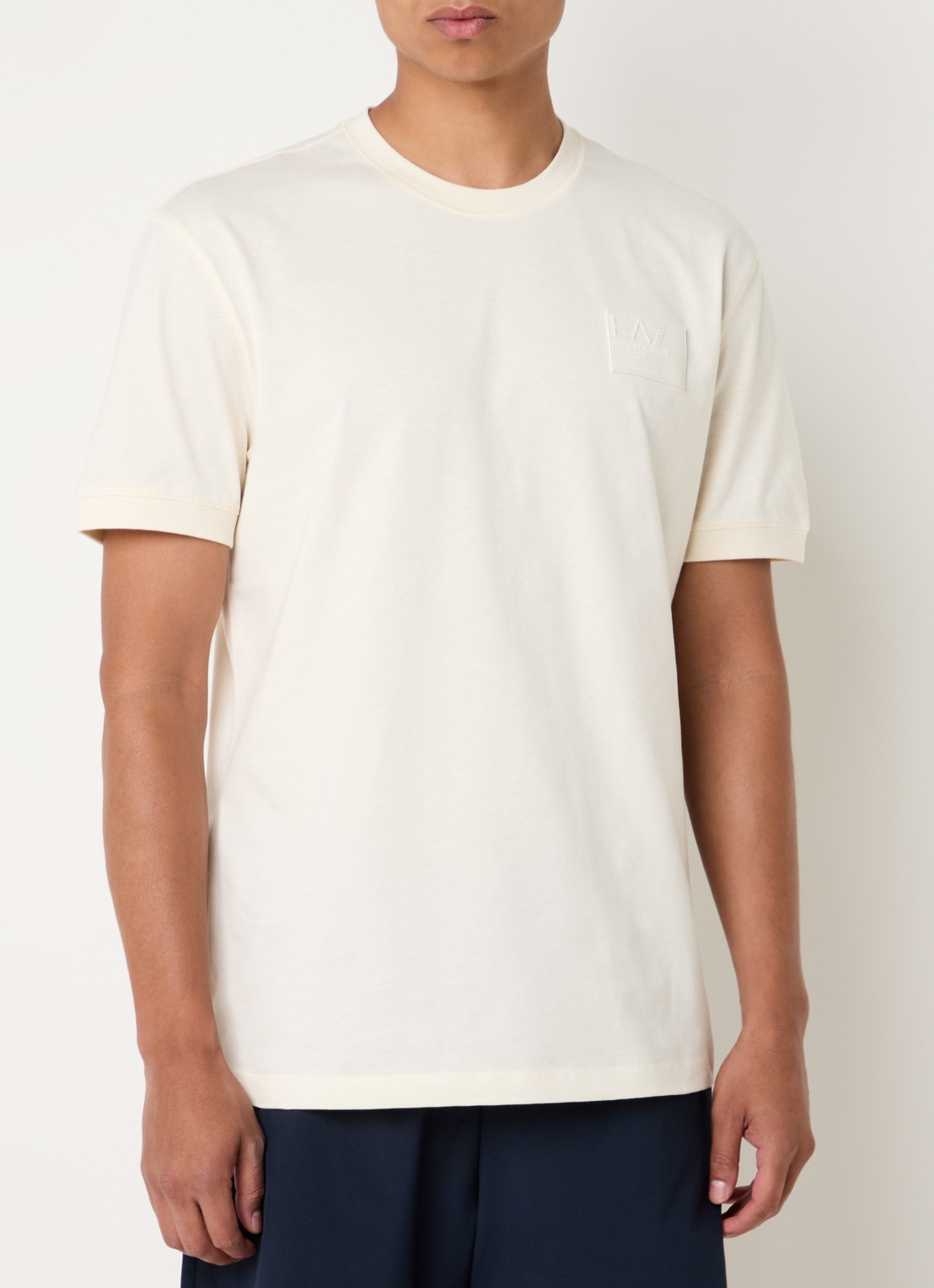 Armani T-shirt met logo - detail 4 creme