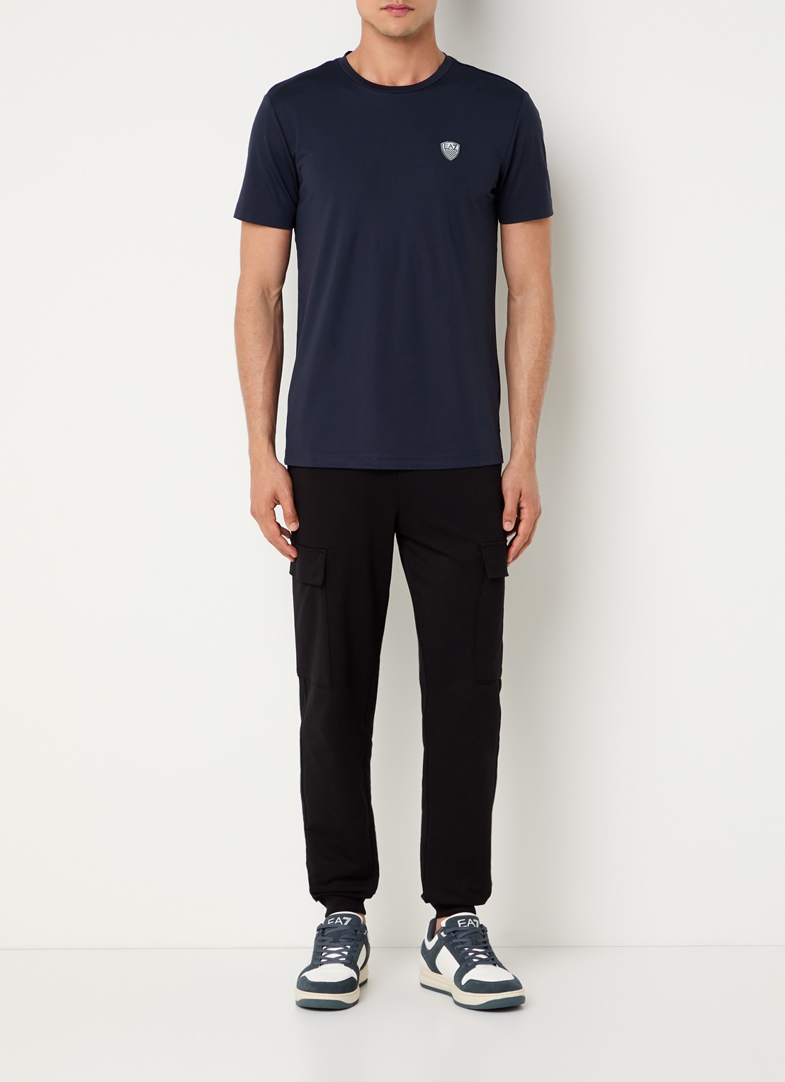 Armani T-shirt met logo  - voorkant 2 indigo