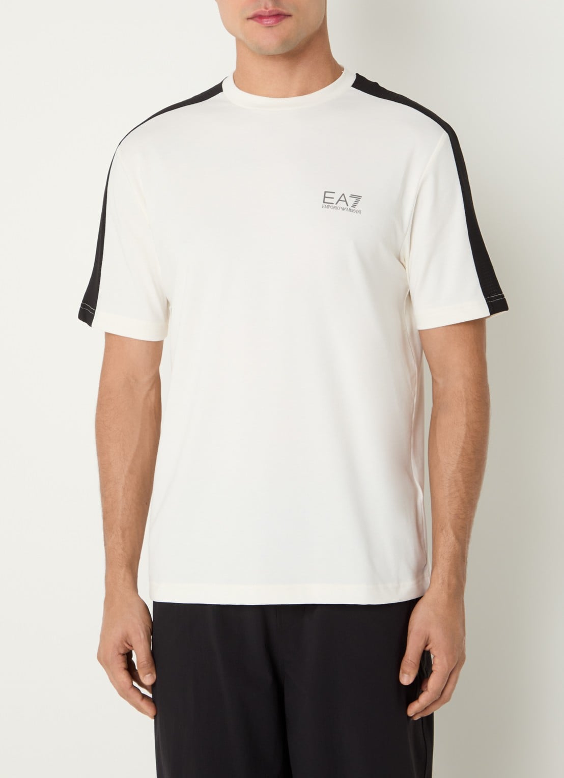 Armani T-shirt met logo - detail 4 gebroken wit