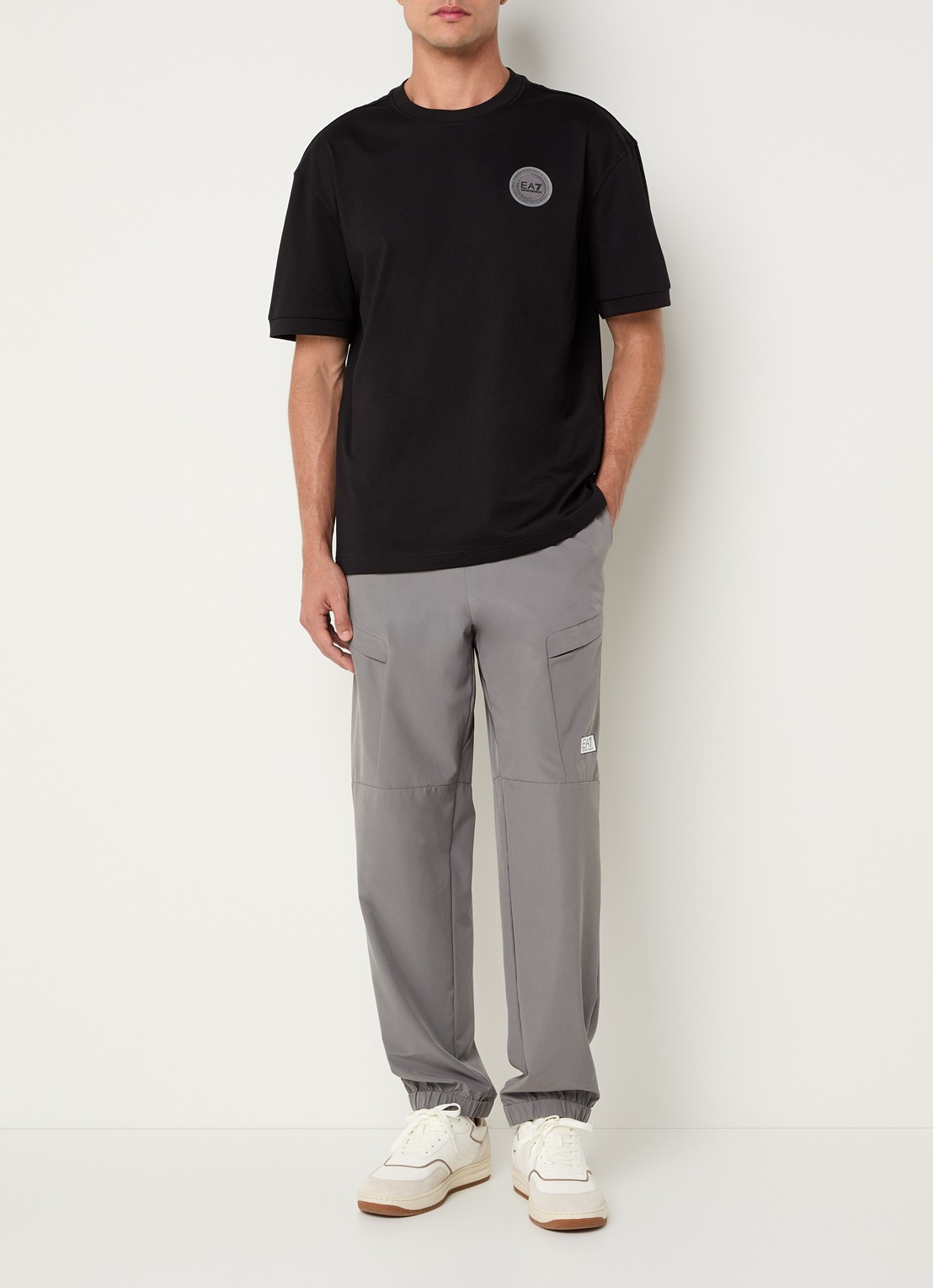 Armani T-shirt met logo - voorkant 4 zwart