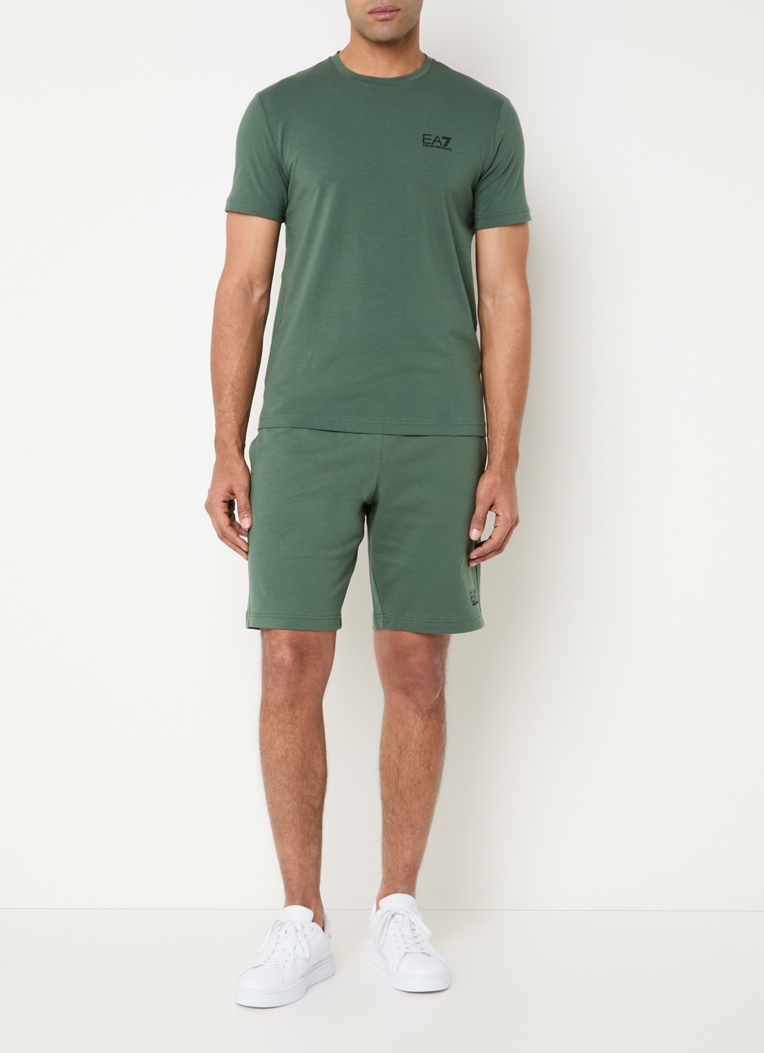 Armani T-shirt met logo - voorkant 3 donkergroen