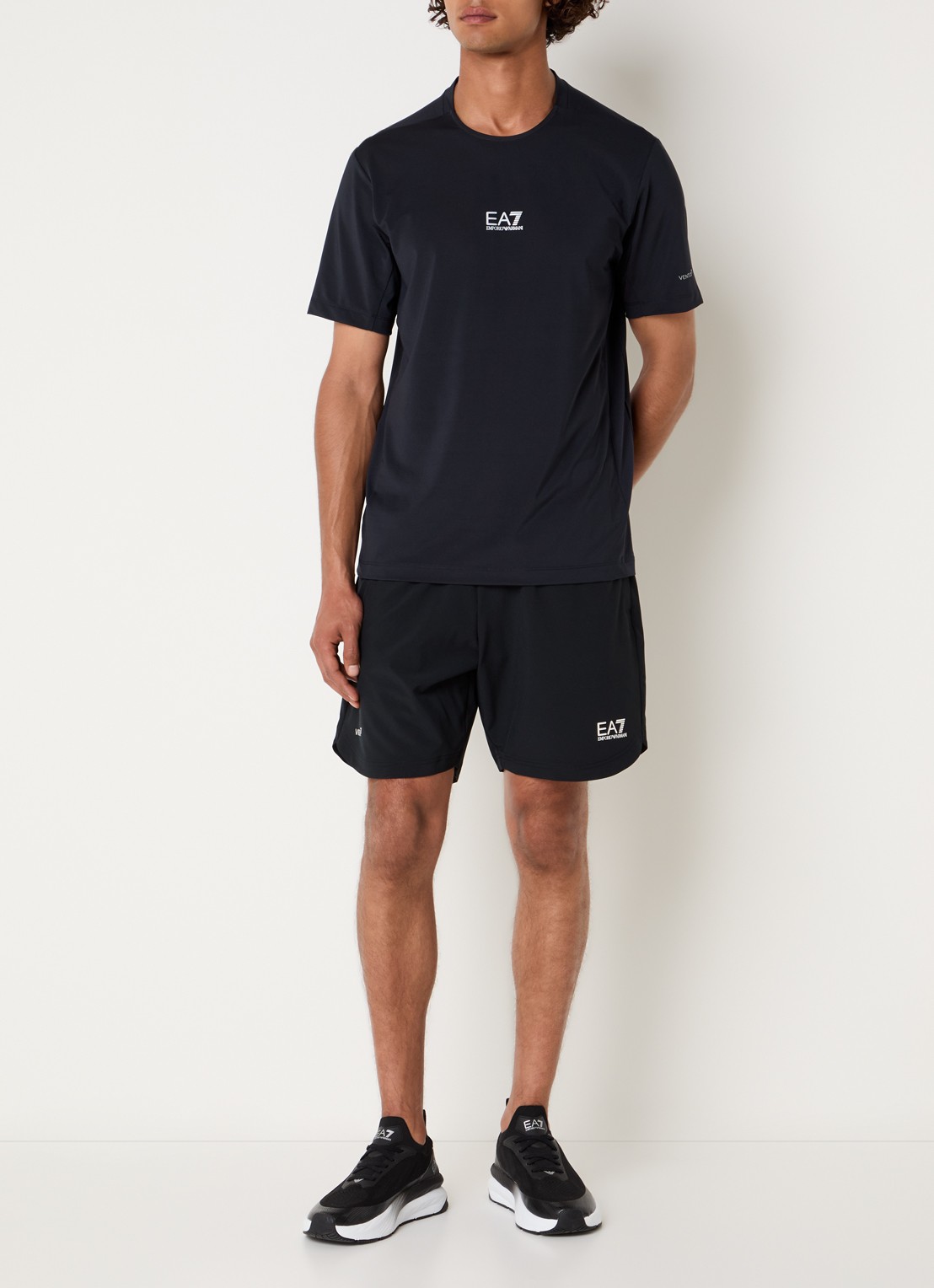 Armani T-shirt met logo - voorkant 4 donkerblauw