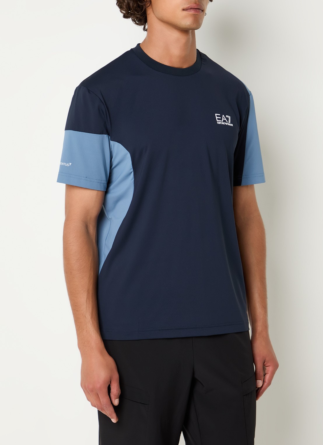 Armani T-shirt met logo - detail 2 donkerblauw