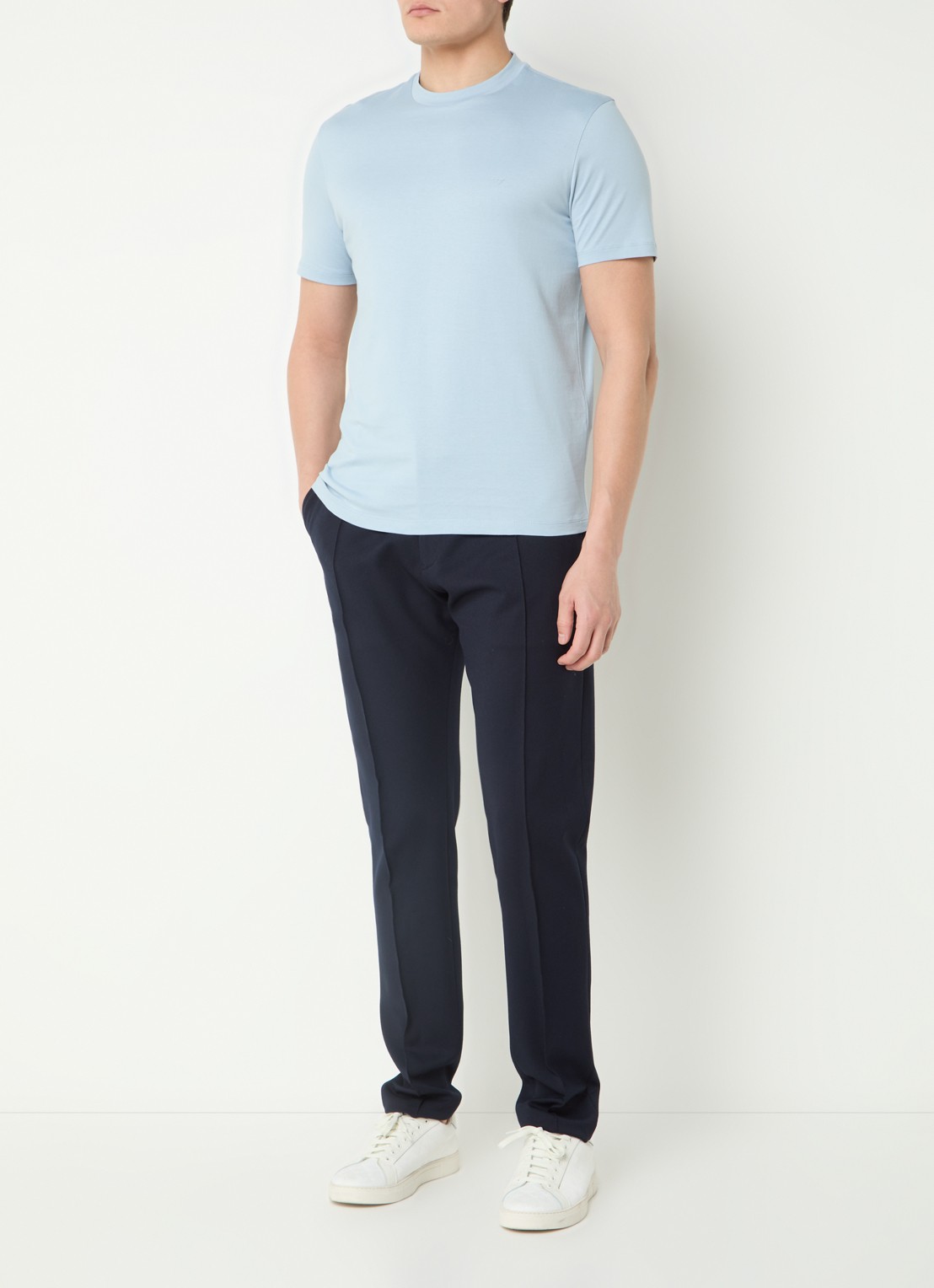 Armani T-shirt met logo - voorkant 2 lichtblauw