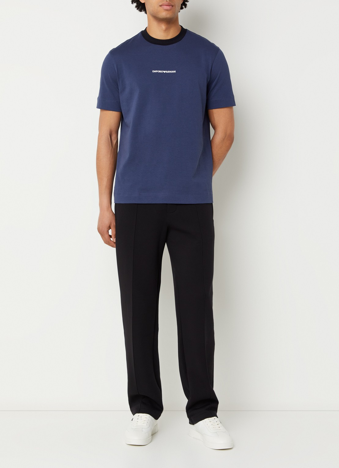 Armani T-shirt met logo - voorkant 2 indigo
