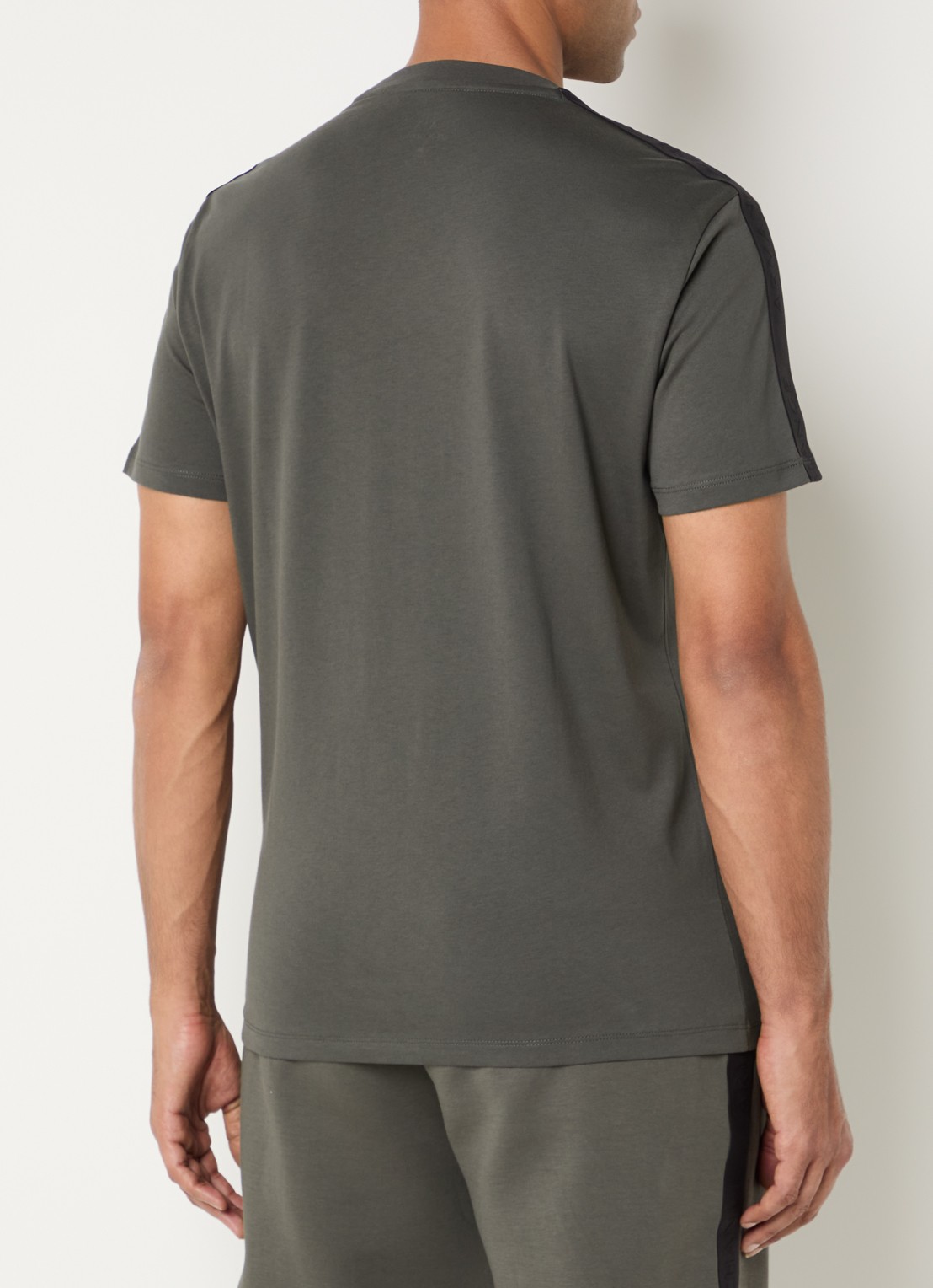 Armani T-shirt met logoband - achterkant 3 olijfgroen