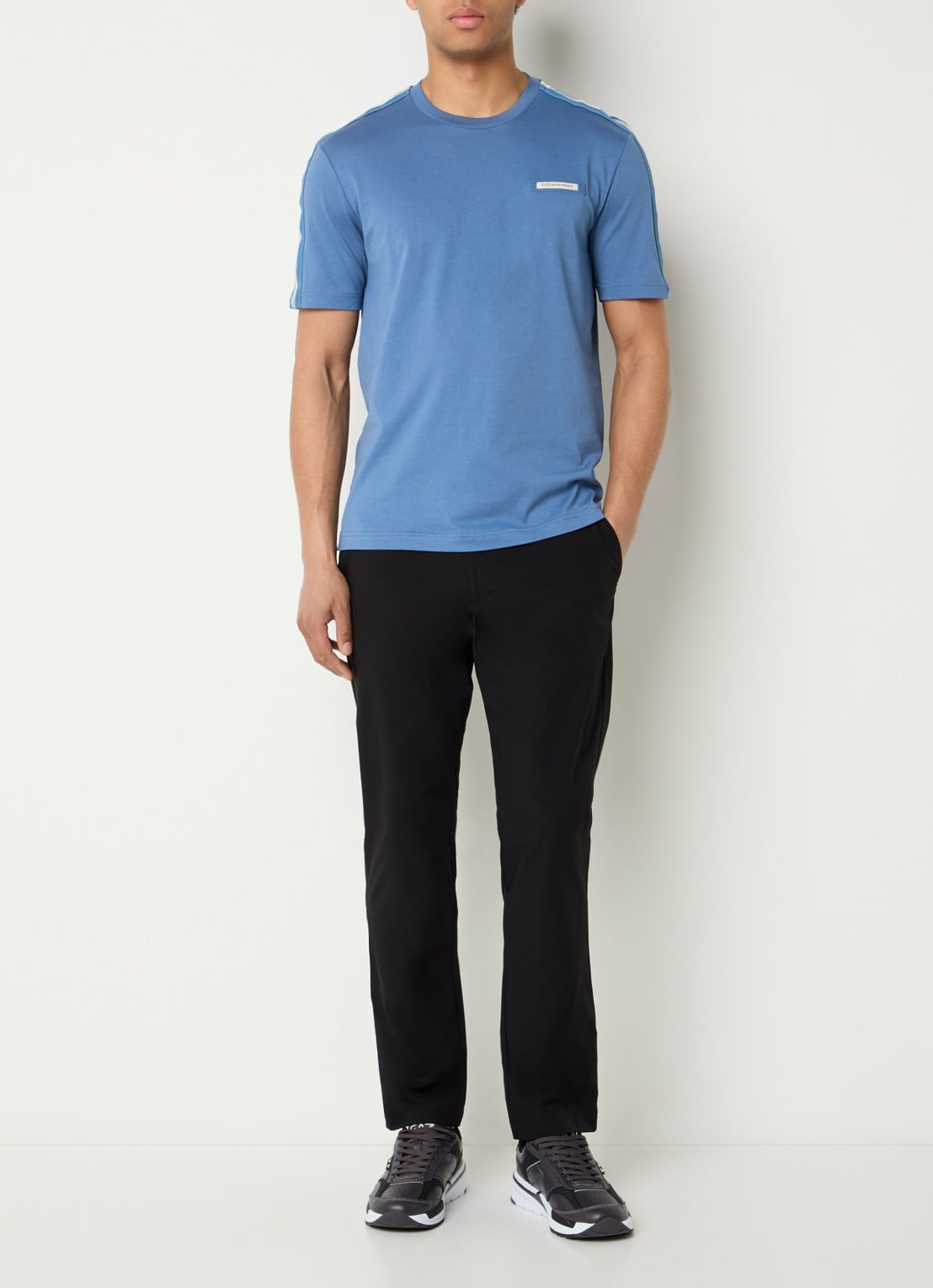 Armani T-shirt met logoband - voorkant 2 blauwgrijs