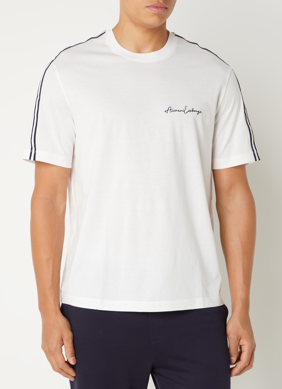 Armani T-shirt met logoborduring - detail 2 gebroken wit
