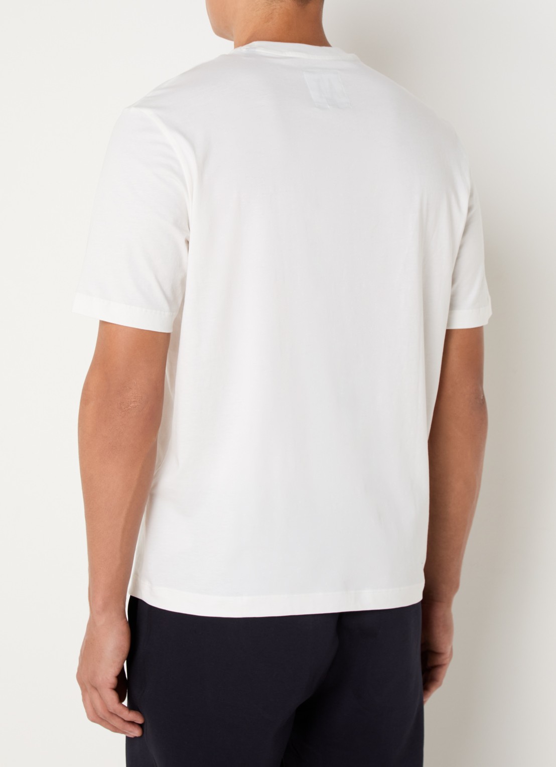 Armani T-shirt met logoborduring - achterkant 4 gebroken wit
