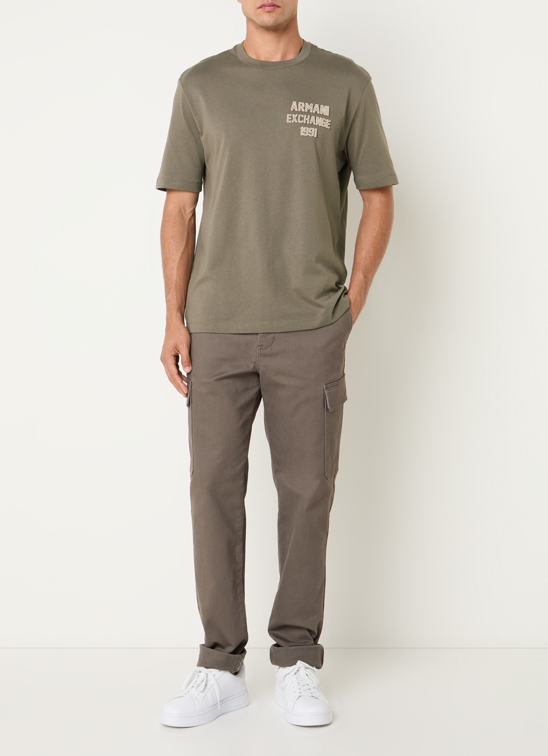 Armani T-shirt met logoborduring - voorkant 4 donkerkhaki