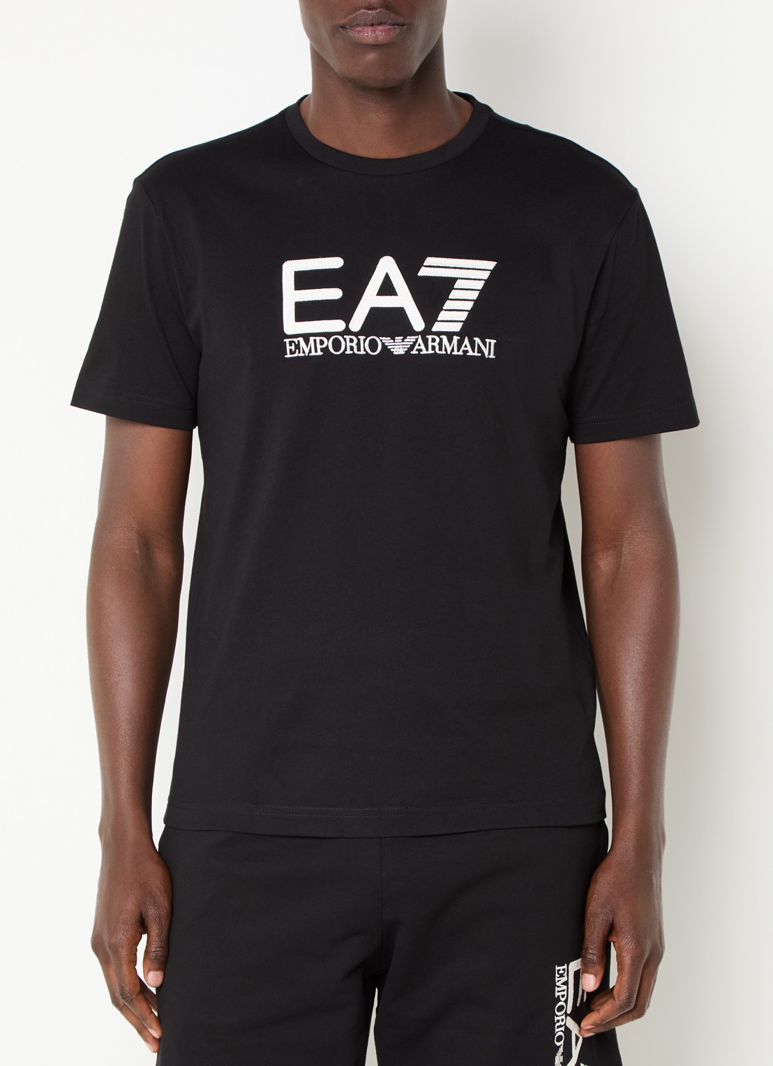 Armani T-shirt met logoborduring - detail zwart