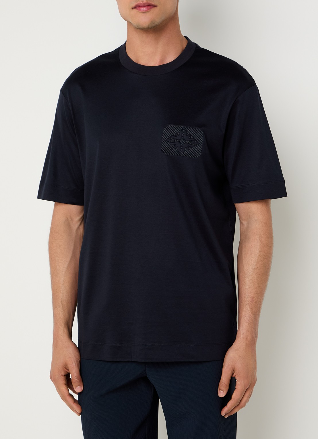 Armani T-shirt met logoborduring - detail 4 zwart