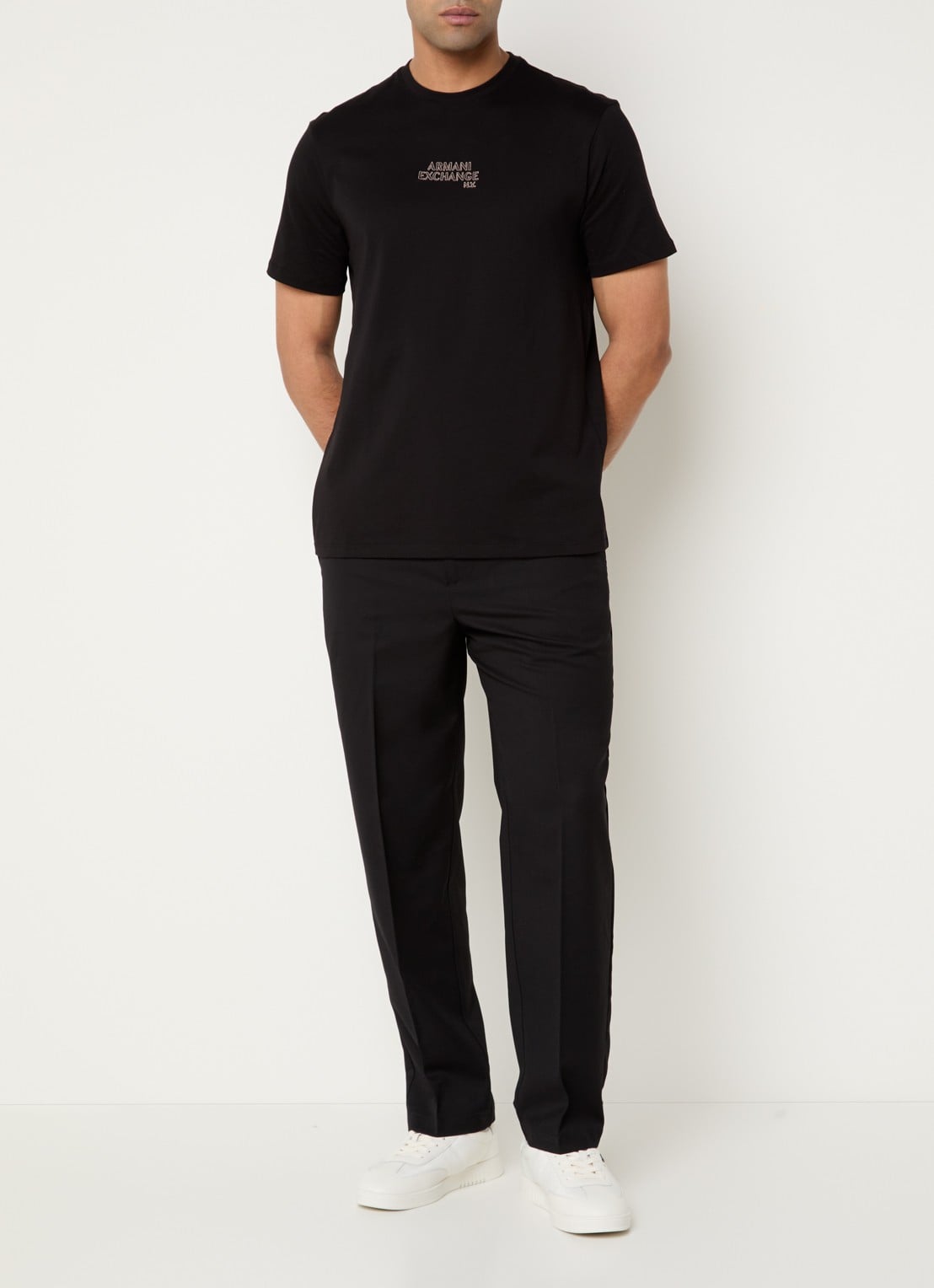 Armani T-shirt met logoprint - voorkant 3 zwart