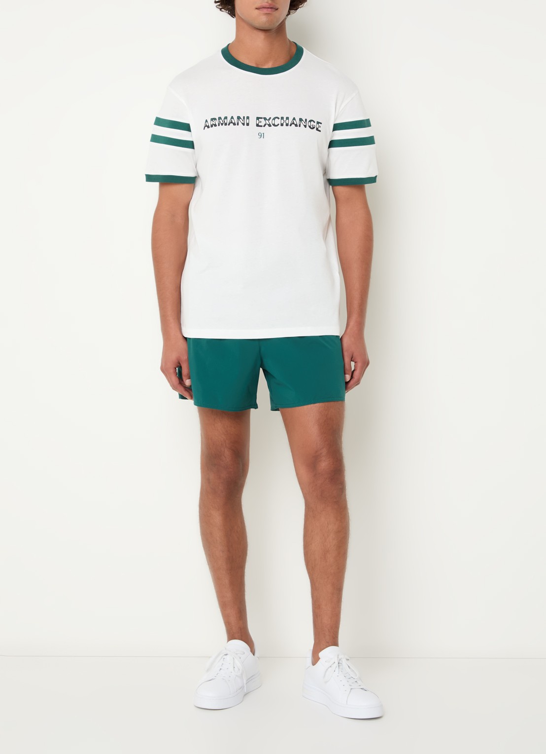 Armani T-shirt met logoprint - voorkant 3 wit