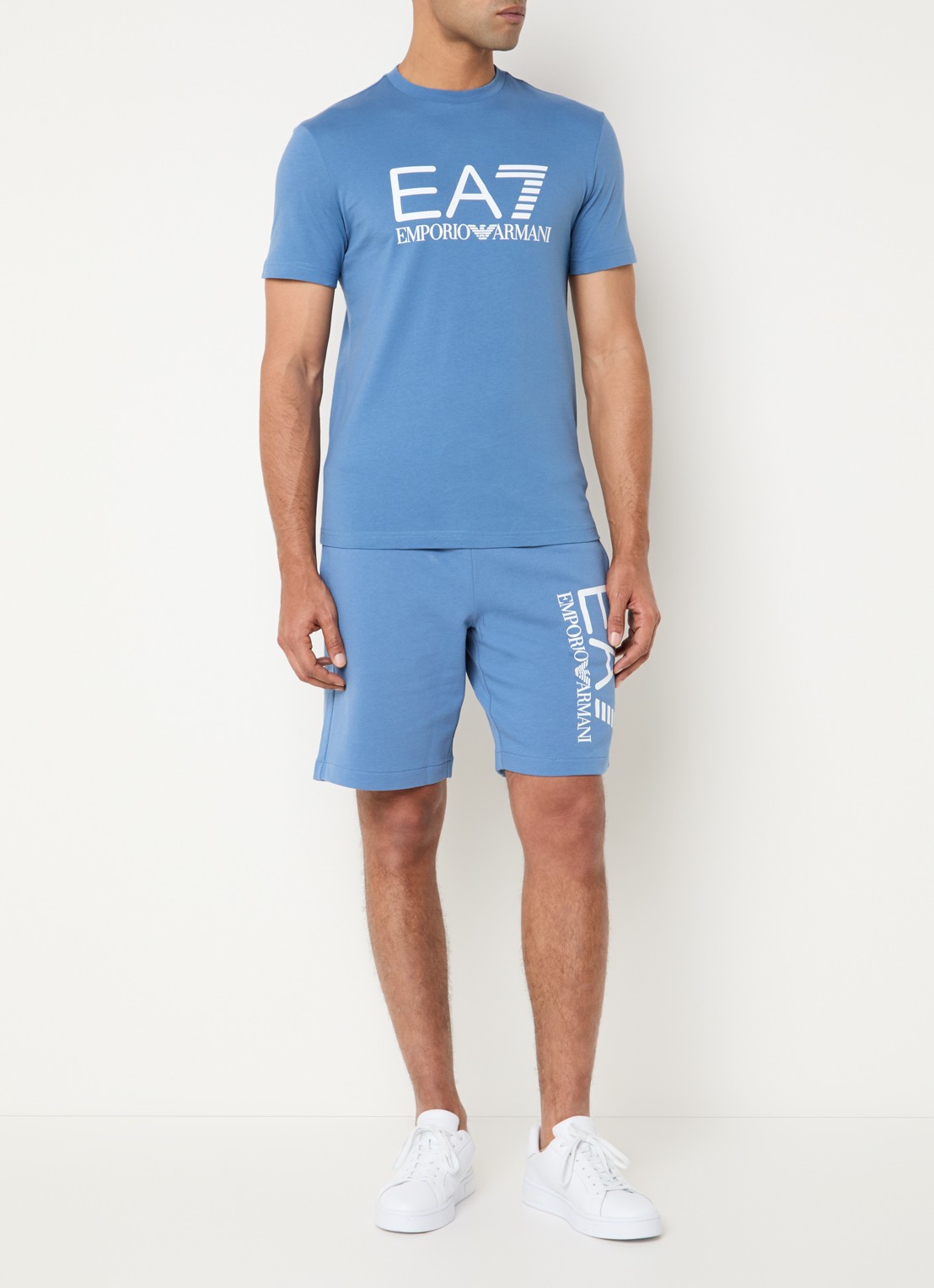 Armani T-shirt met logoprint - voorkant 3 staalblauw