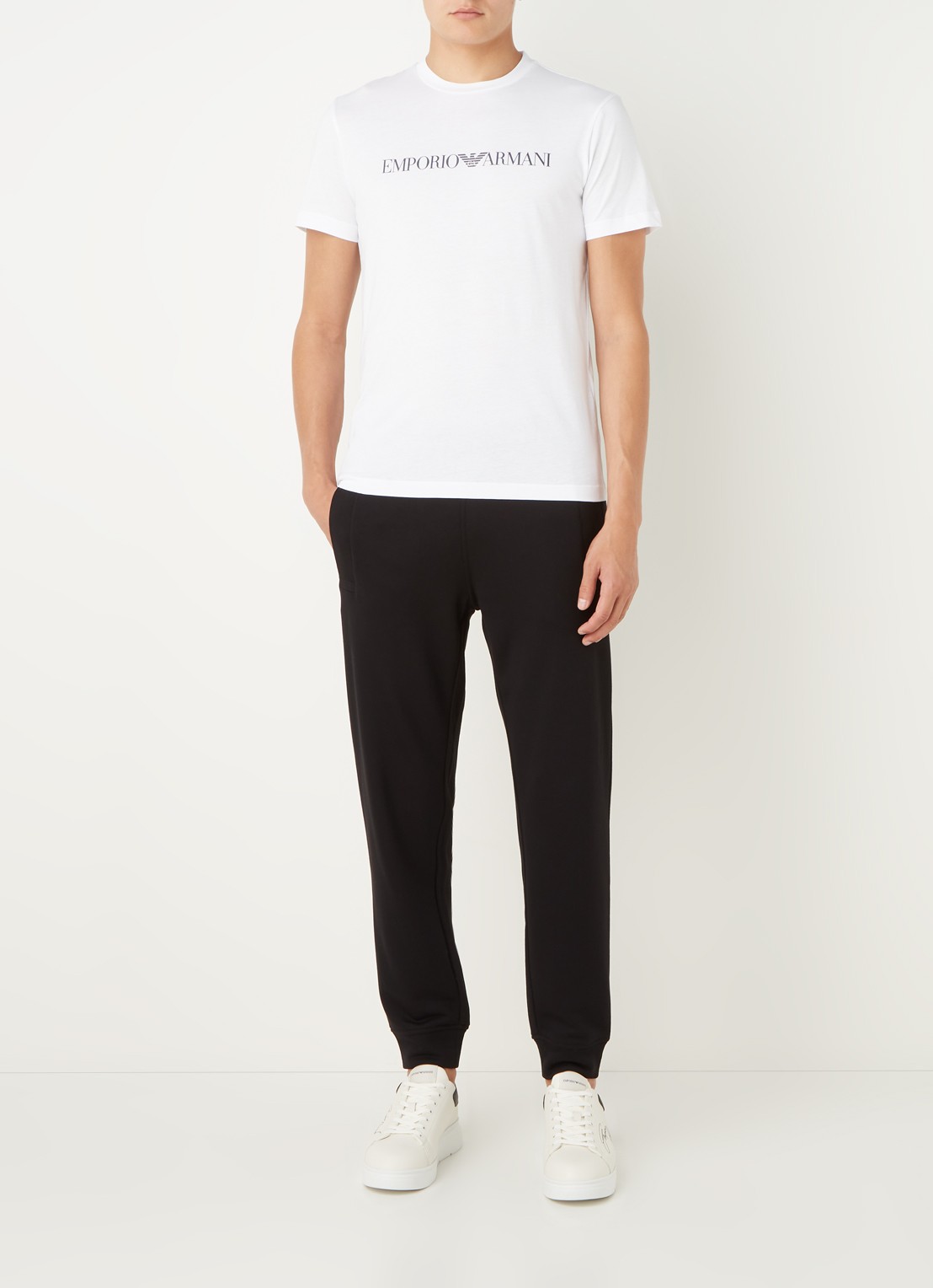 Armani T-shirt met logoprint - voorkant 3 wit