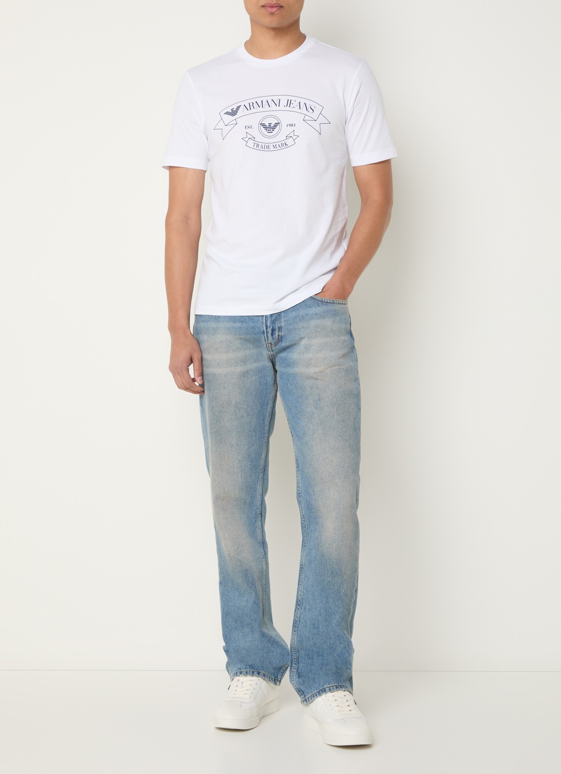 Armani T-shirt met logoprint - voorkant 3 wit
